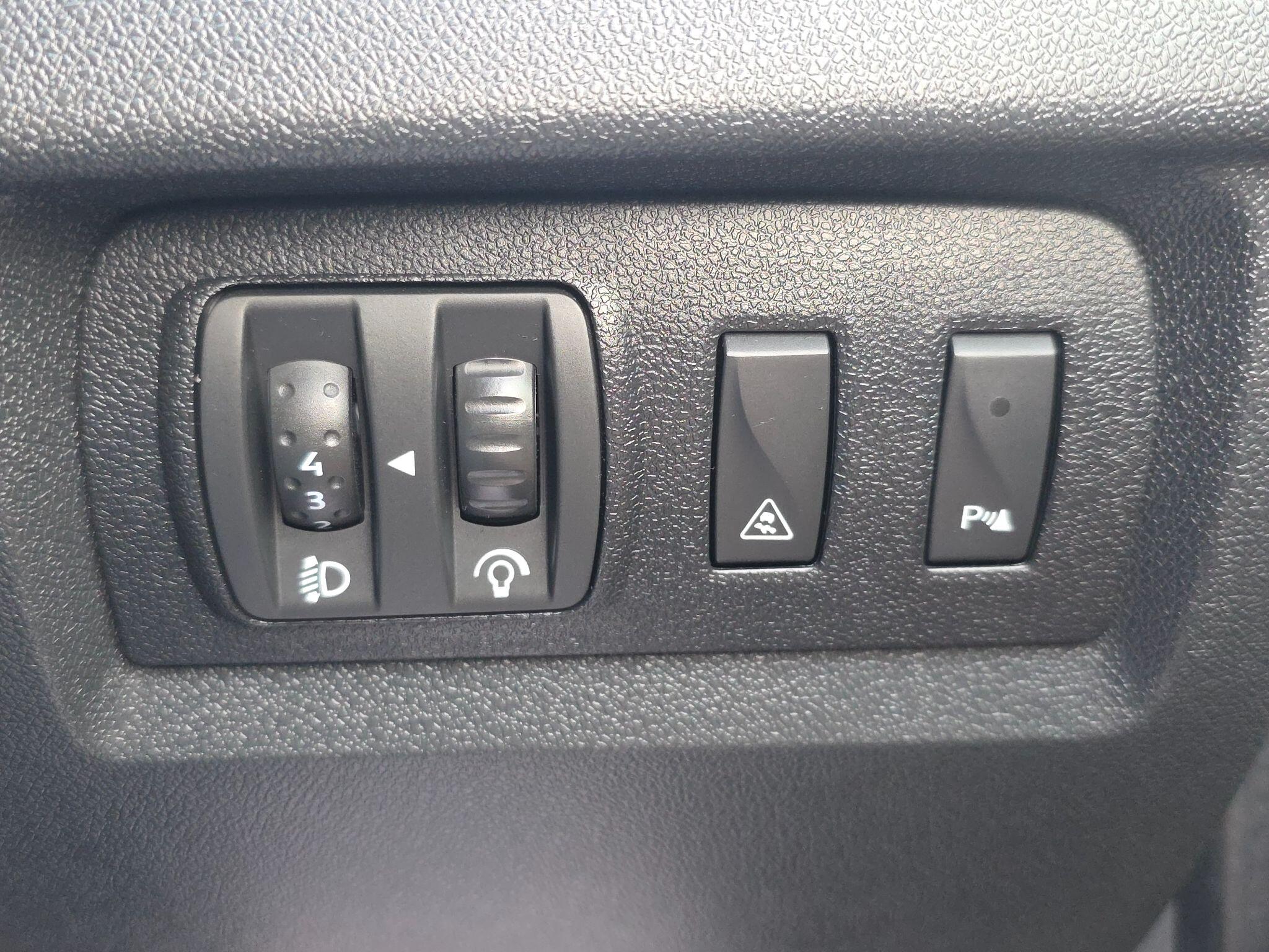 2010 Renault Megane image 38