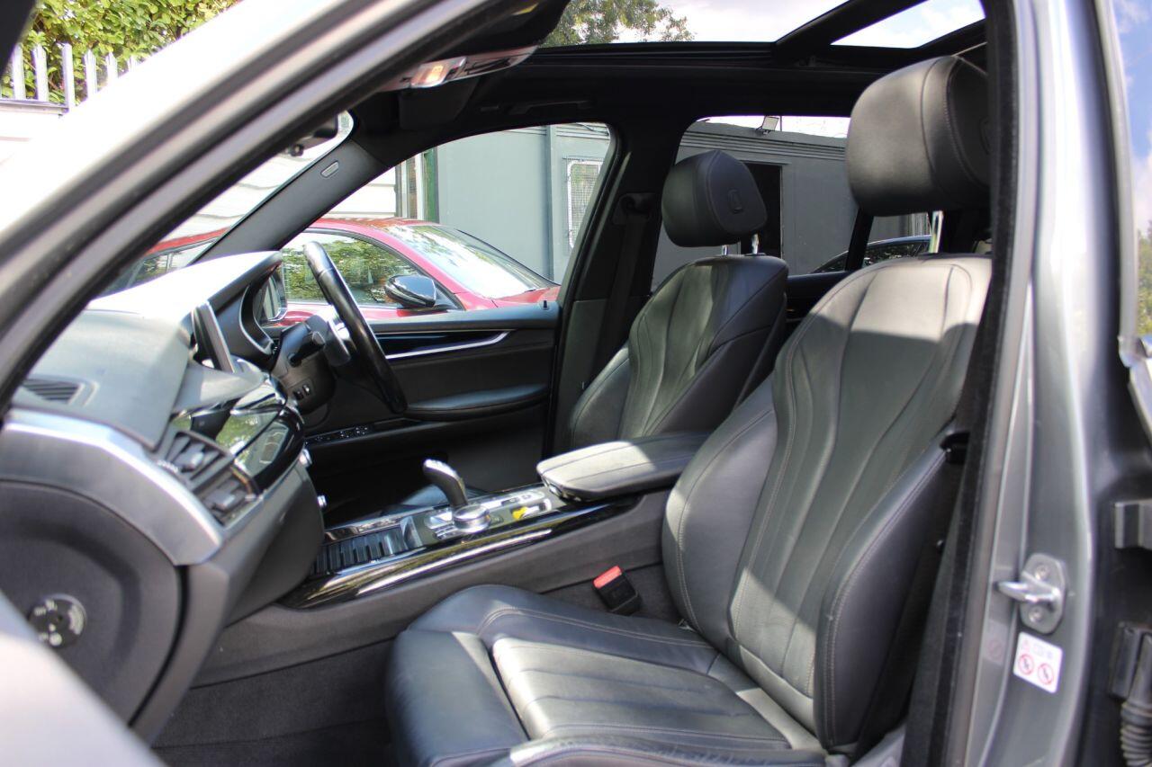 BMW X5 view 15