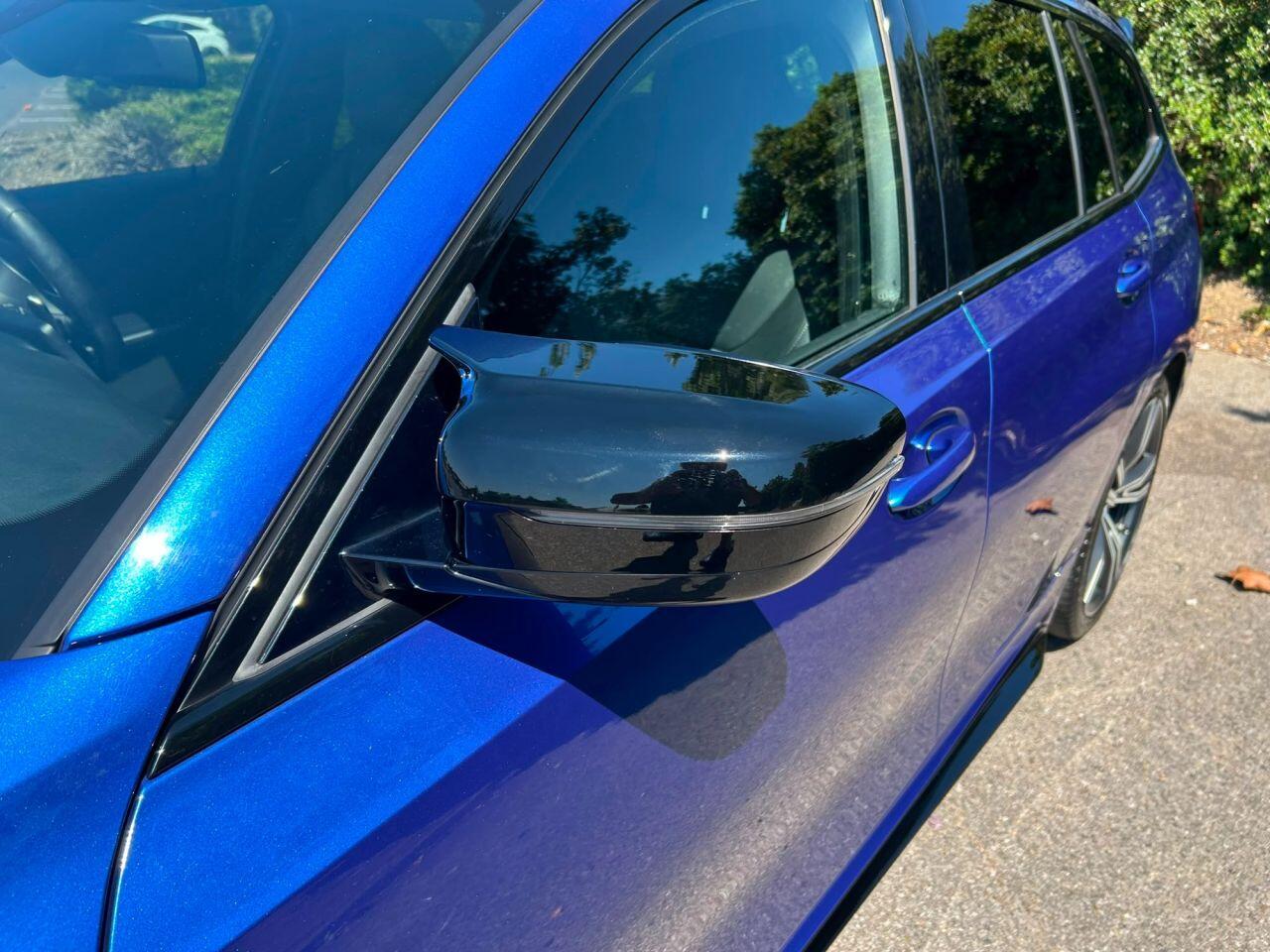 BMW 3 Series view 11