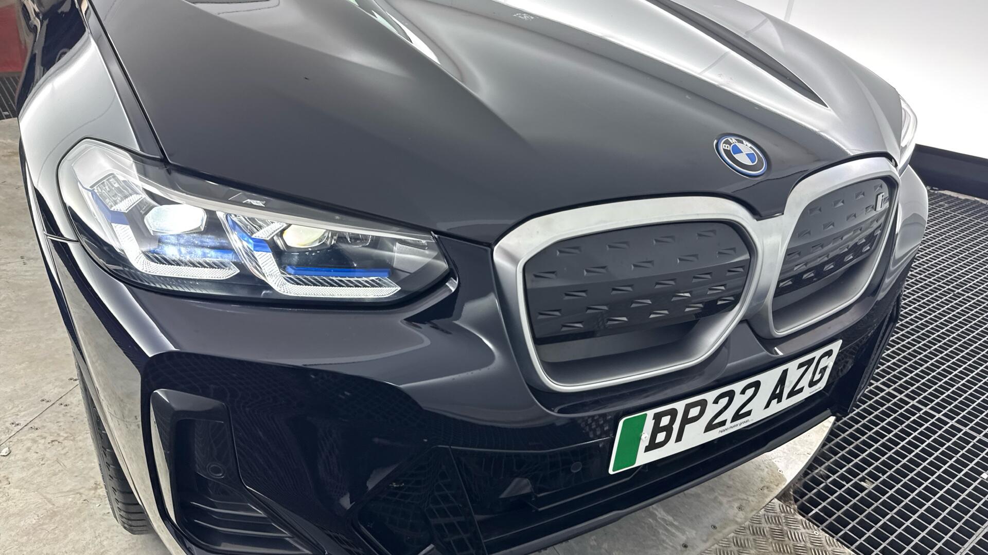 BMW Ix3 view 24