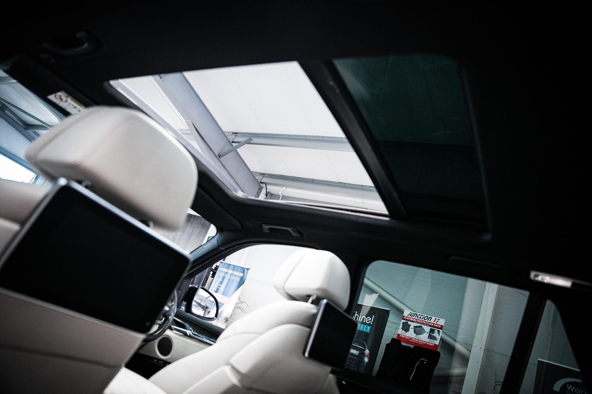 BMW X5 view 9