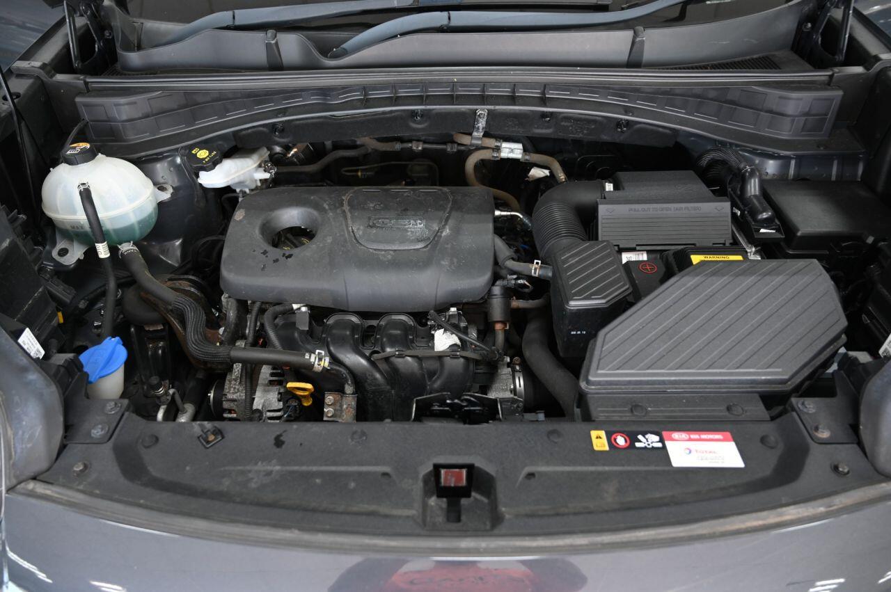Kia Sportage view 34