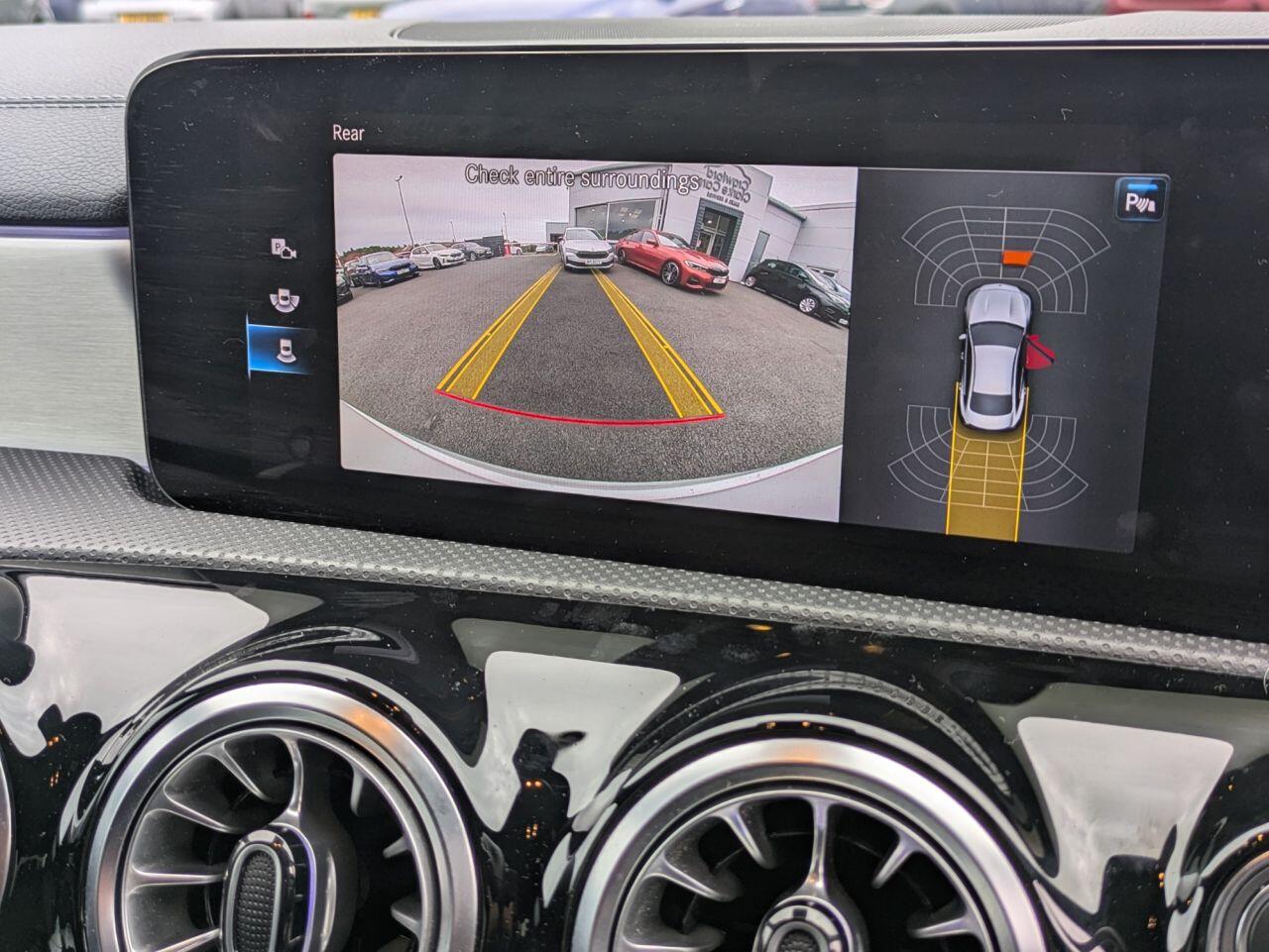 Mercedes-Benz Cla view 19