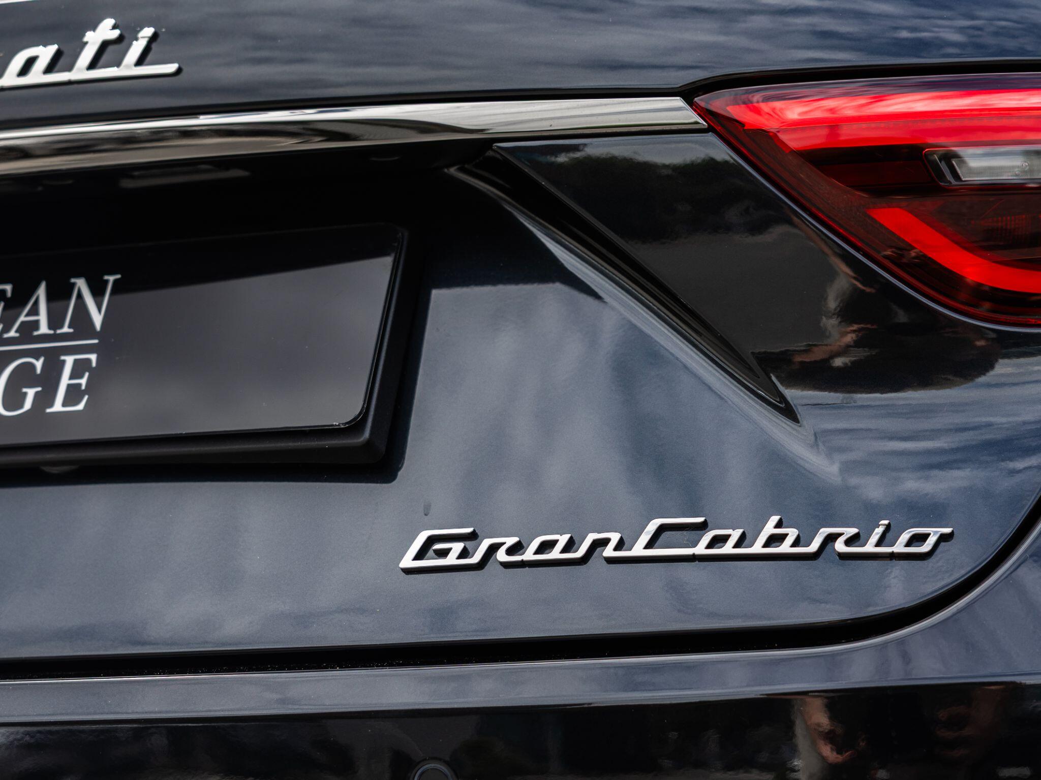 Maserati Grancabrio view 18