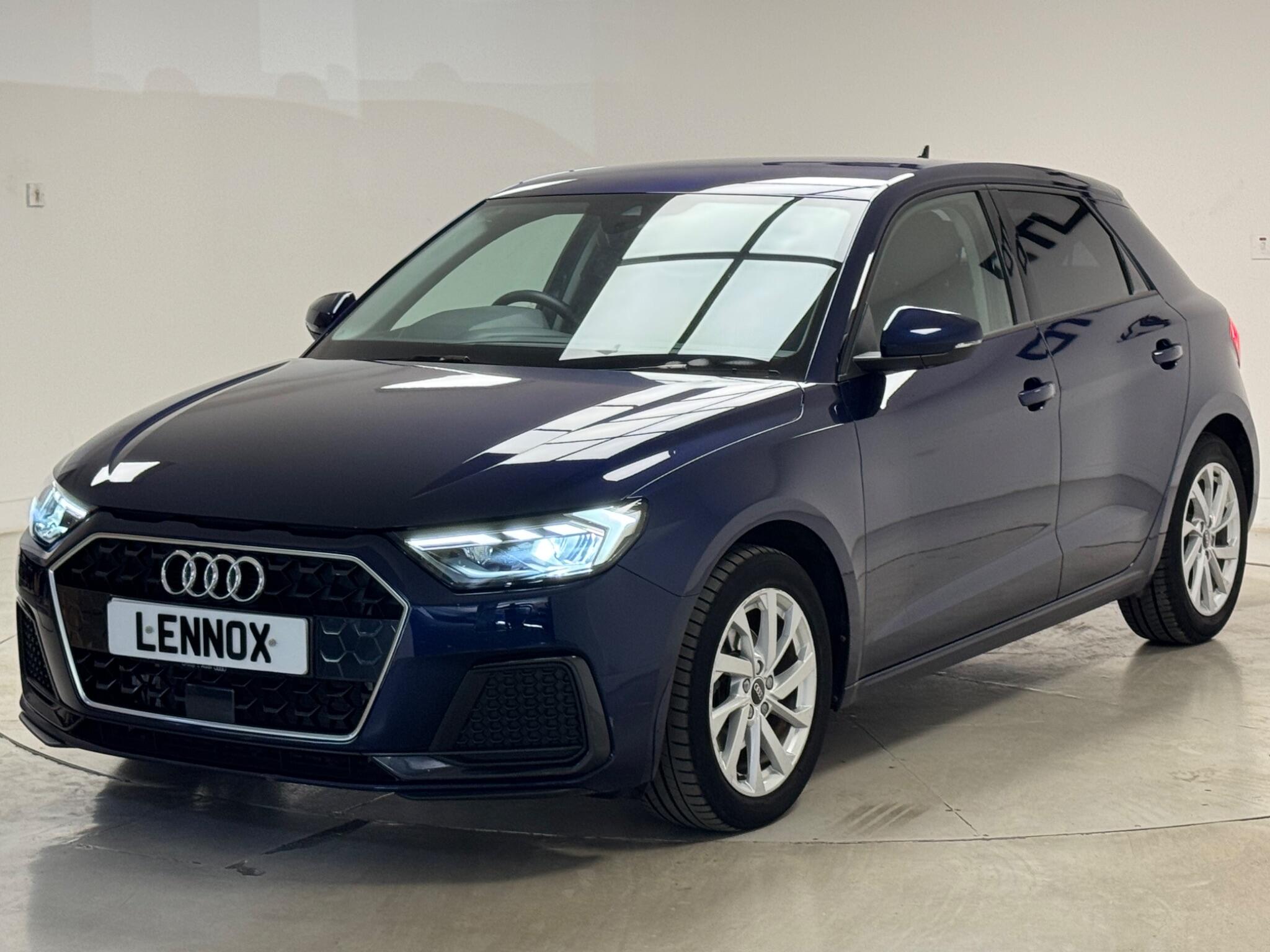Audi A1 view 3