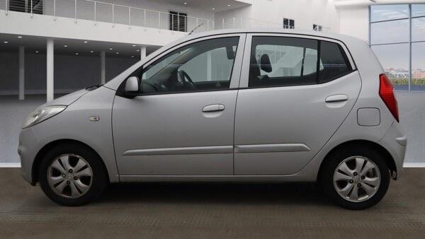 Hyundai I10 view 7