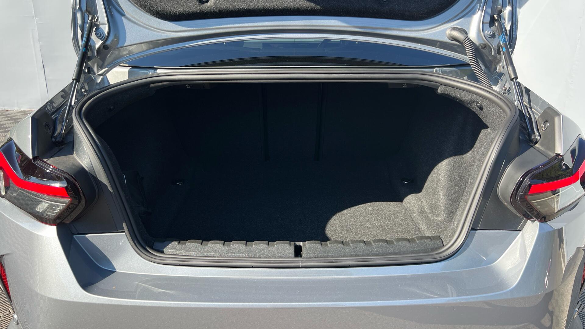 BMW 2 Series view 13