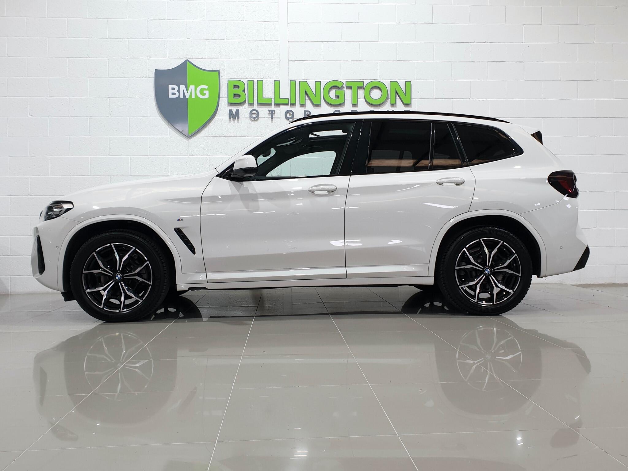 BMW X3 view 4