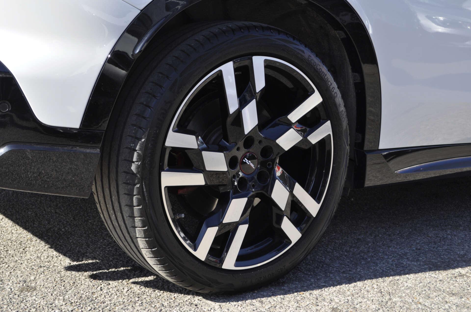 Mini Countryman view 34