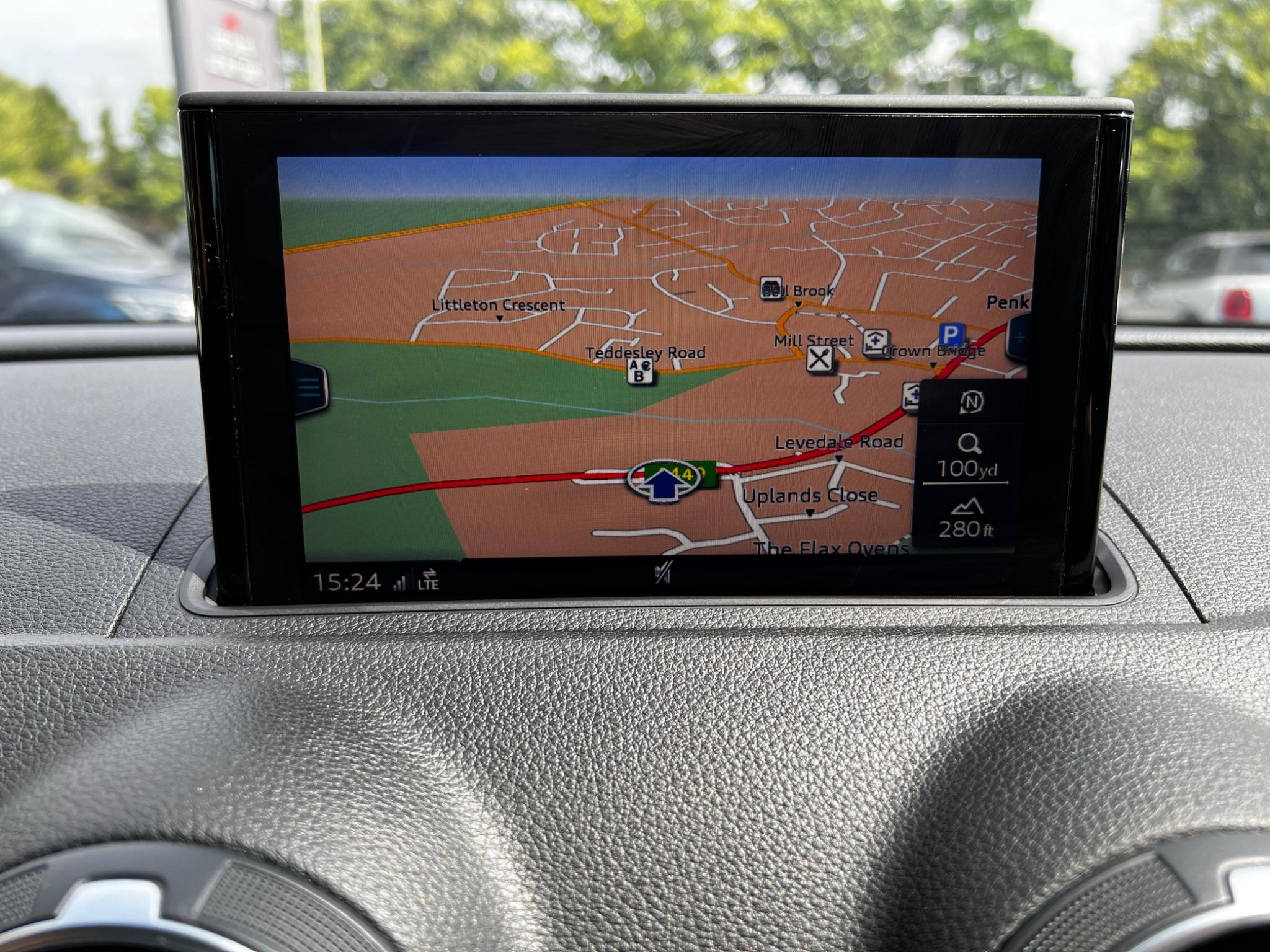 2018 Audi A3 image 40