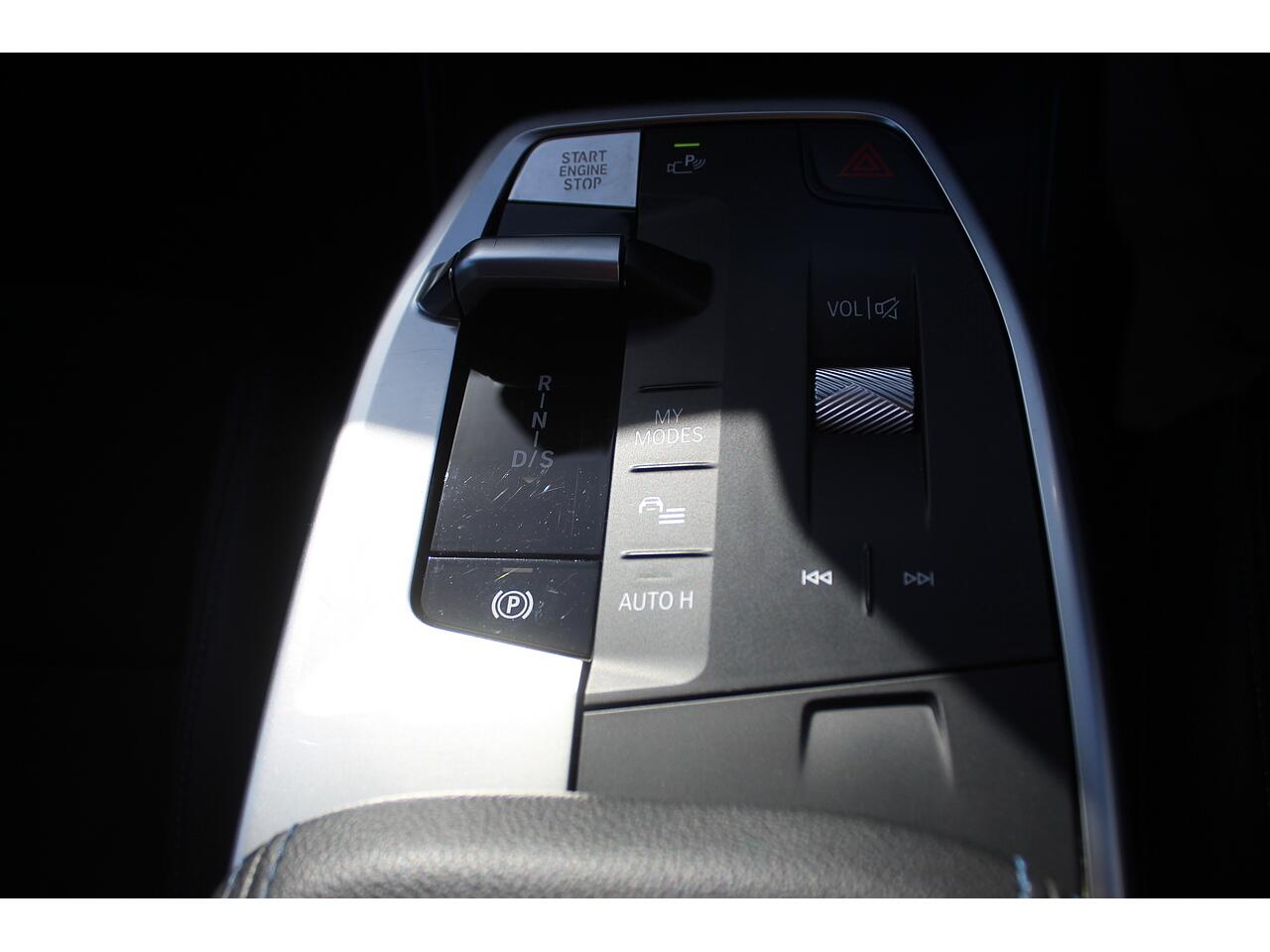 BMW 2 Series Active Tourer view 25