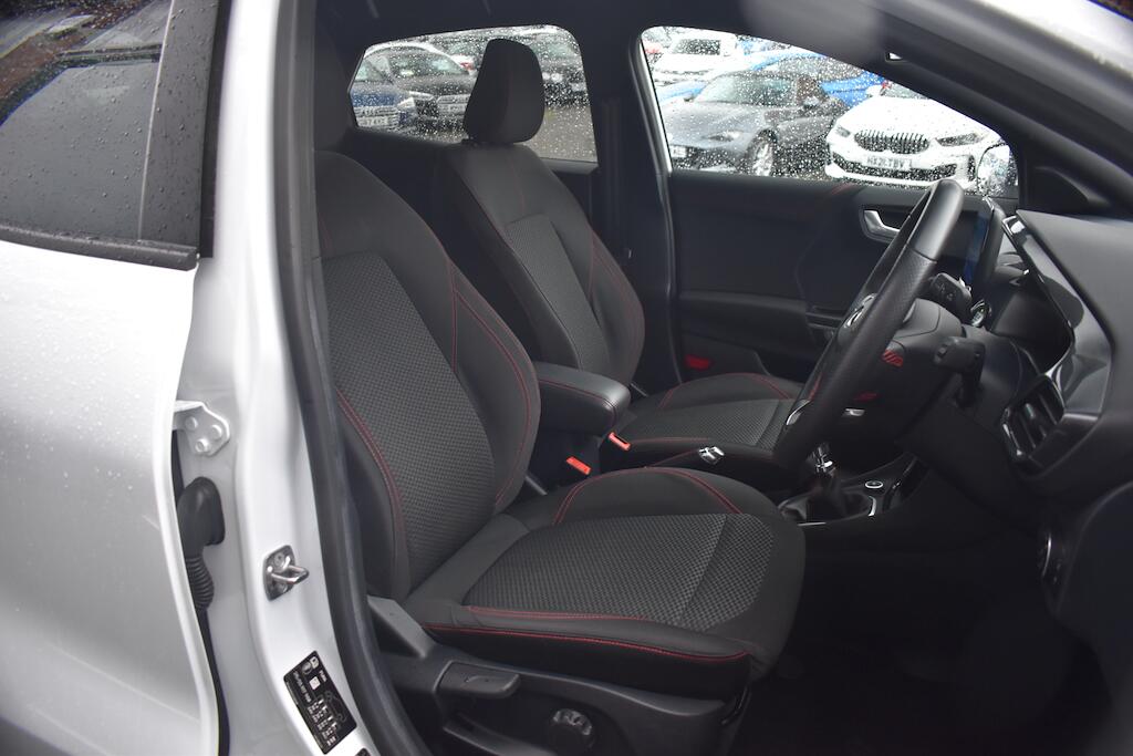 Ford Puma view 9