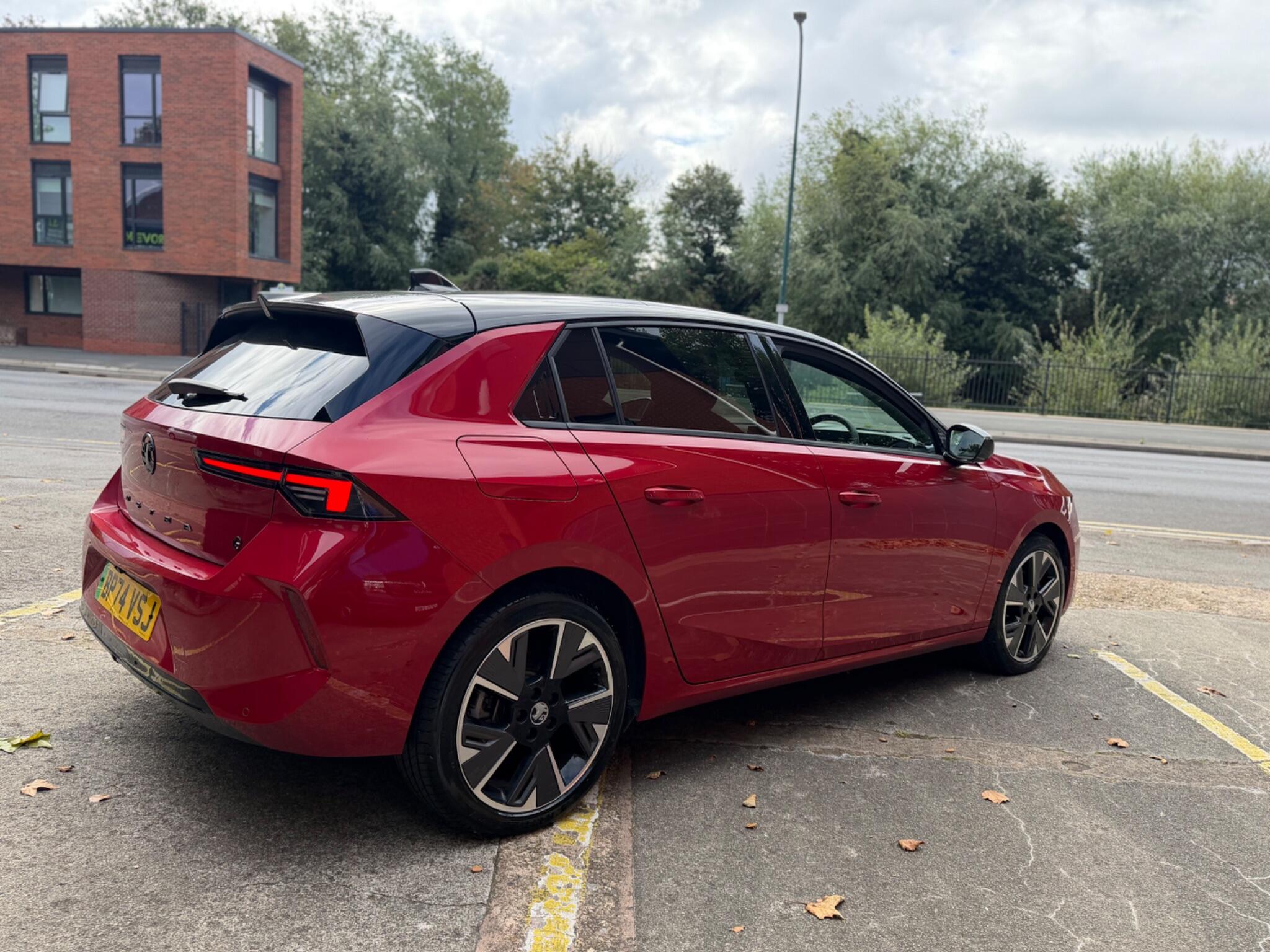 Vauxhall Astra Electric view 9