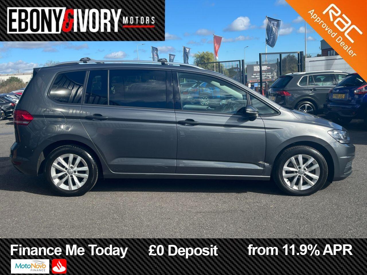 Volkswagen Touran view 6