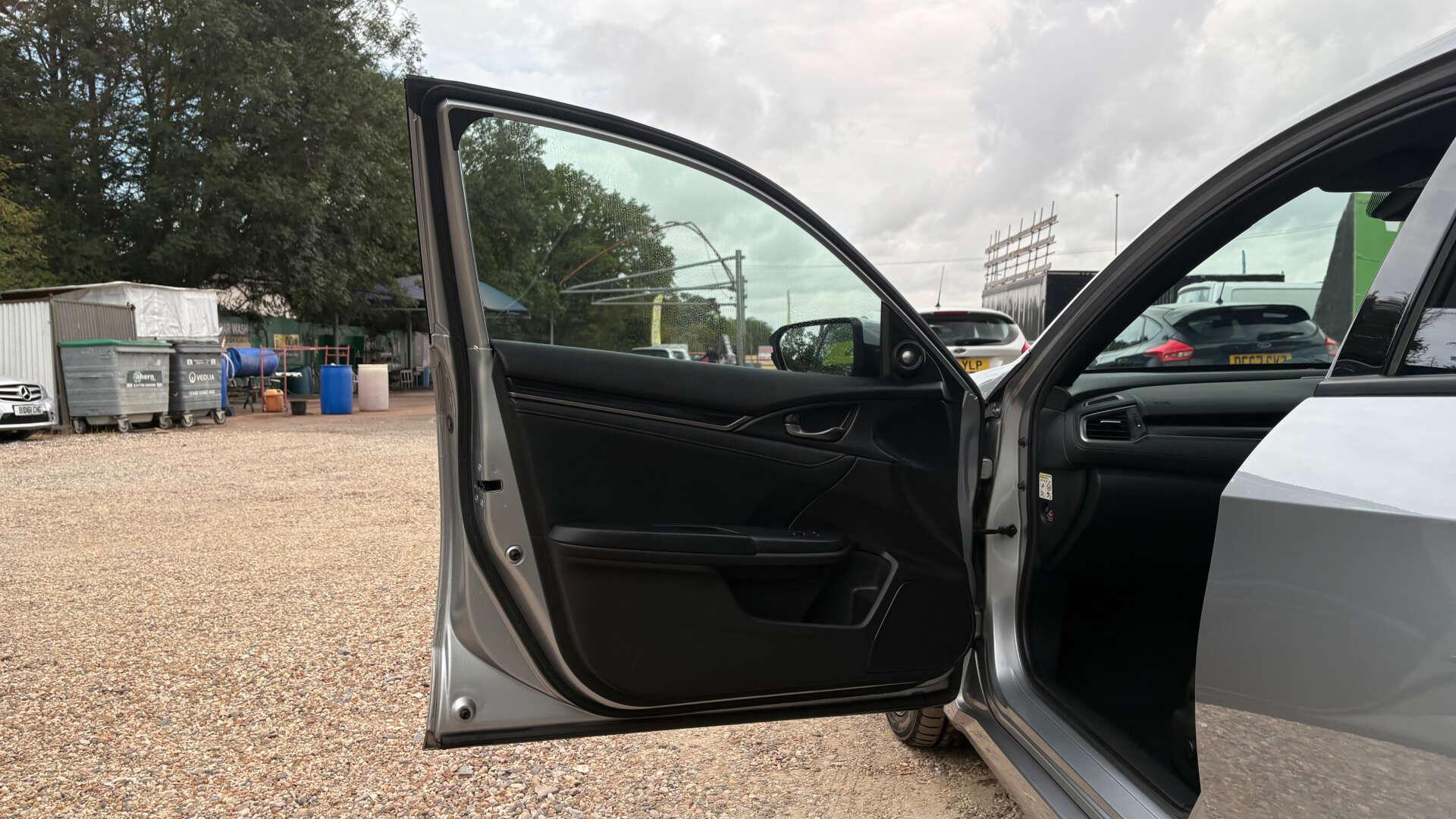 Honda Civic view 38