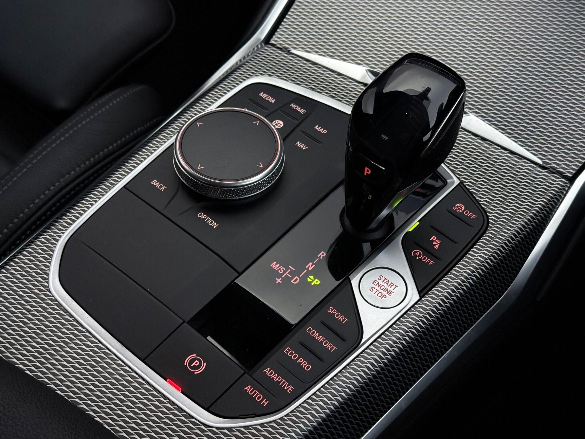 BMW 3 Series view 36