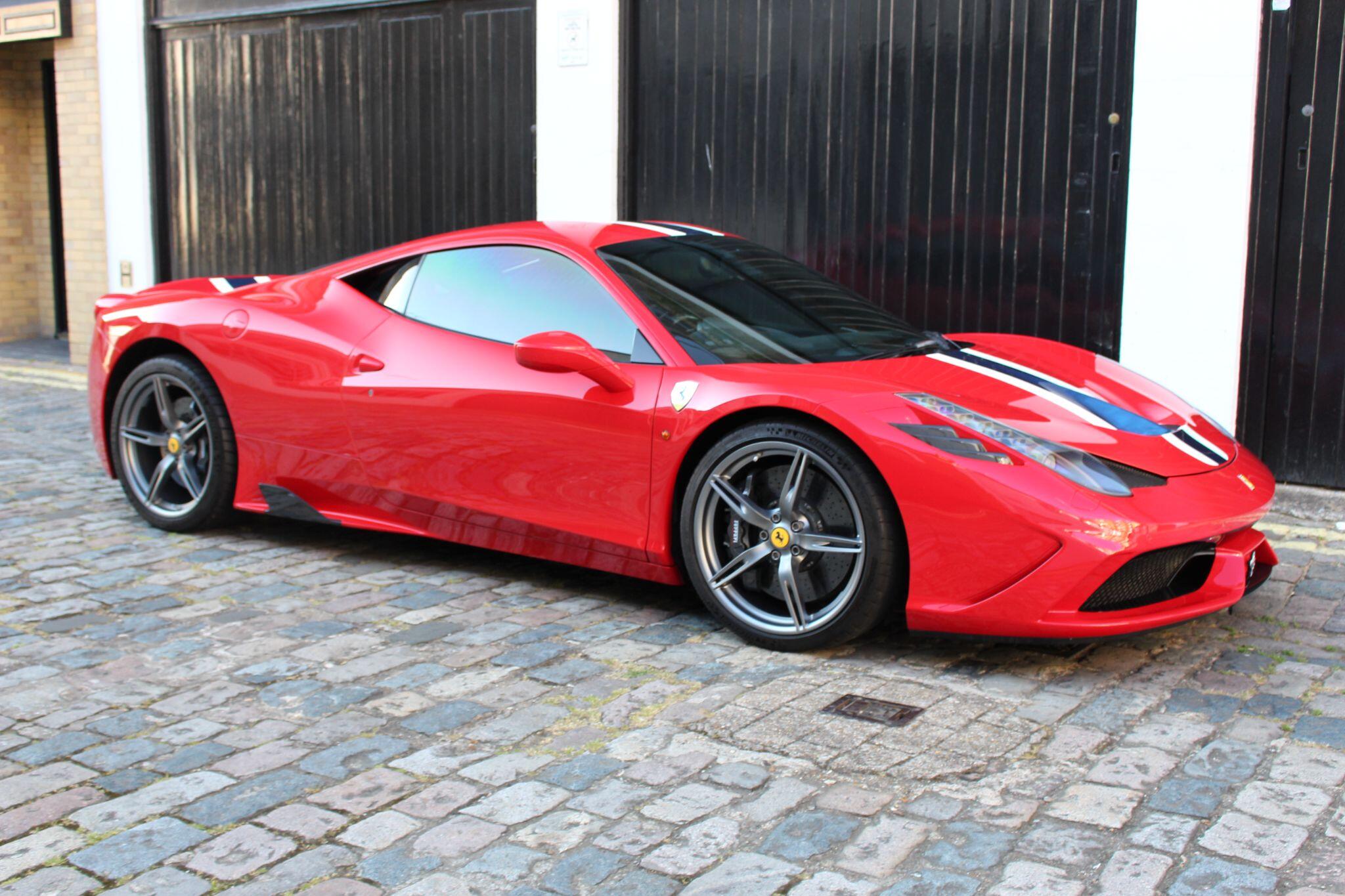 2014 Ferrari 458 in Red for sale