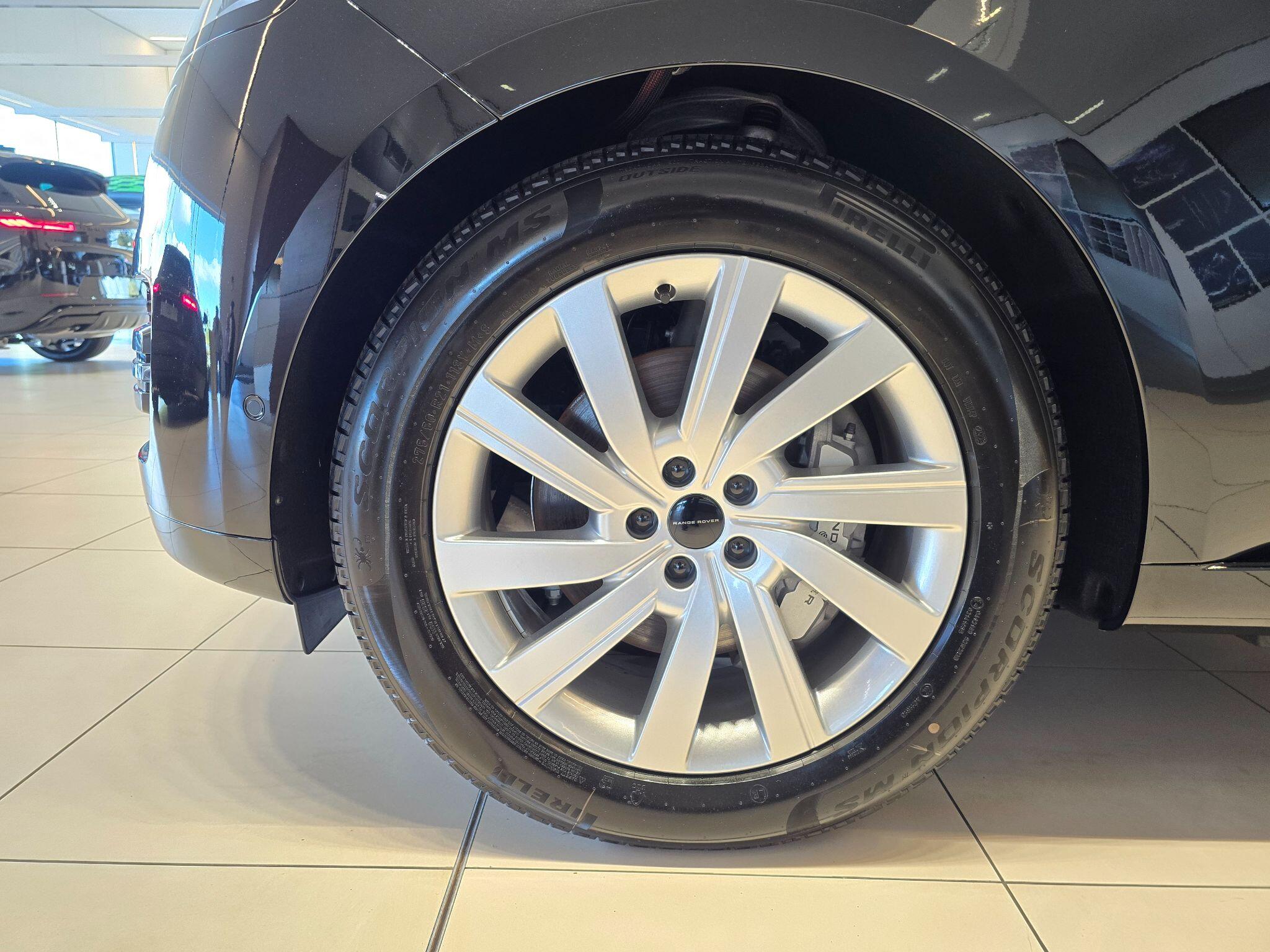 Land Rover Range Rover view 49