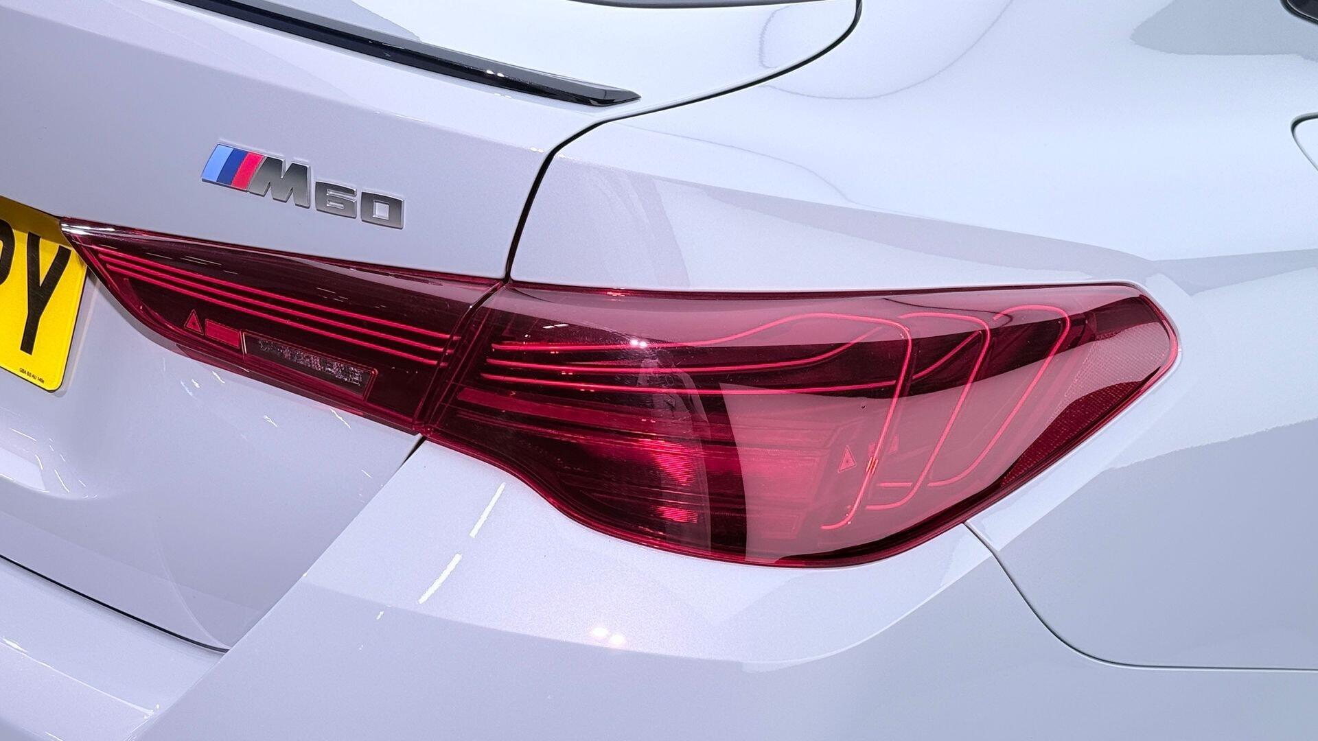 BMW i4 view 22