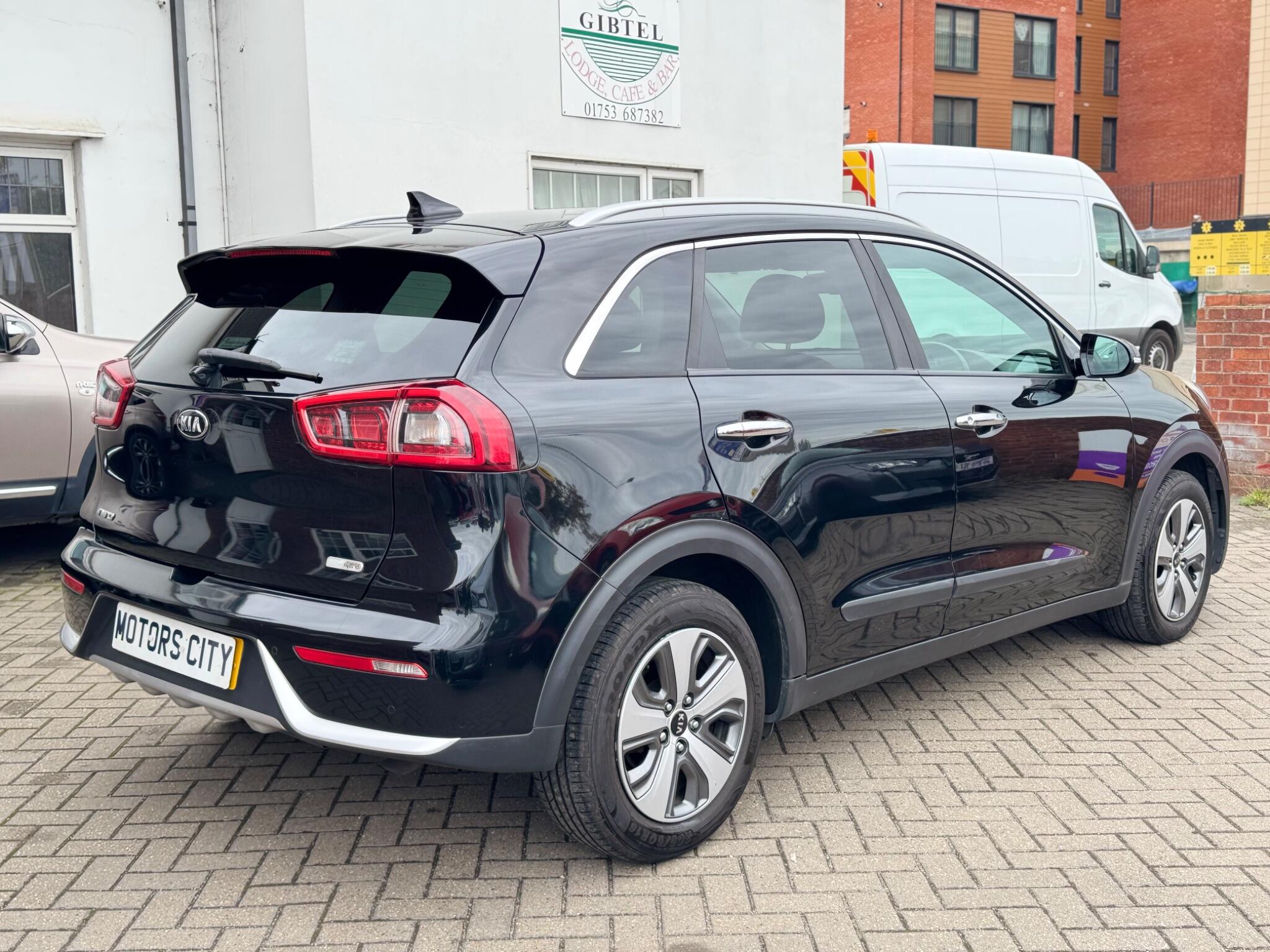 Kia Niro view 10