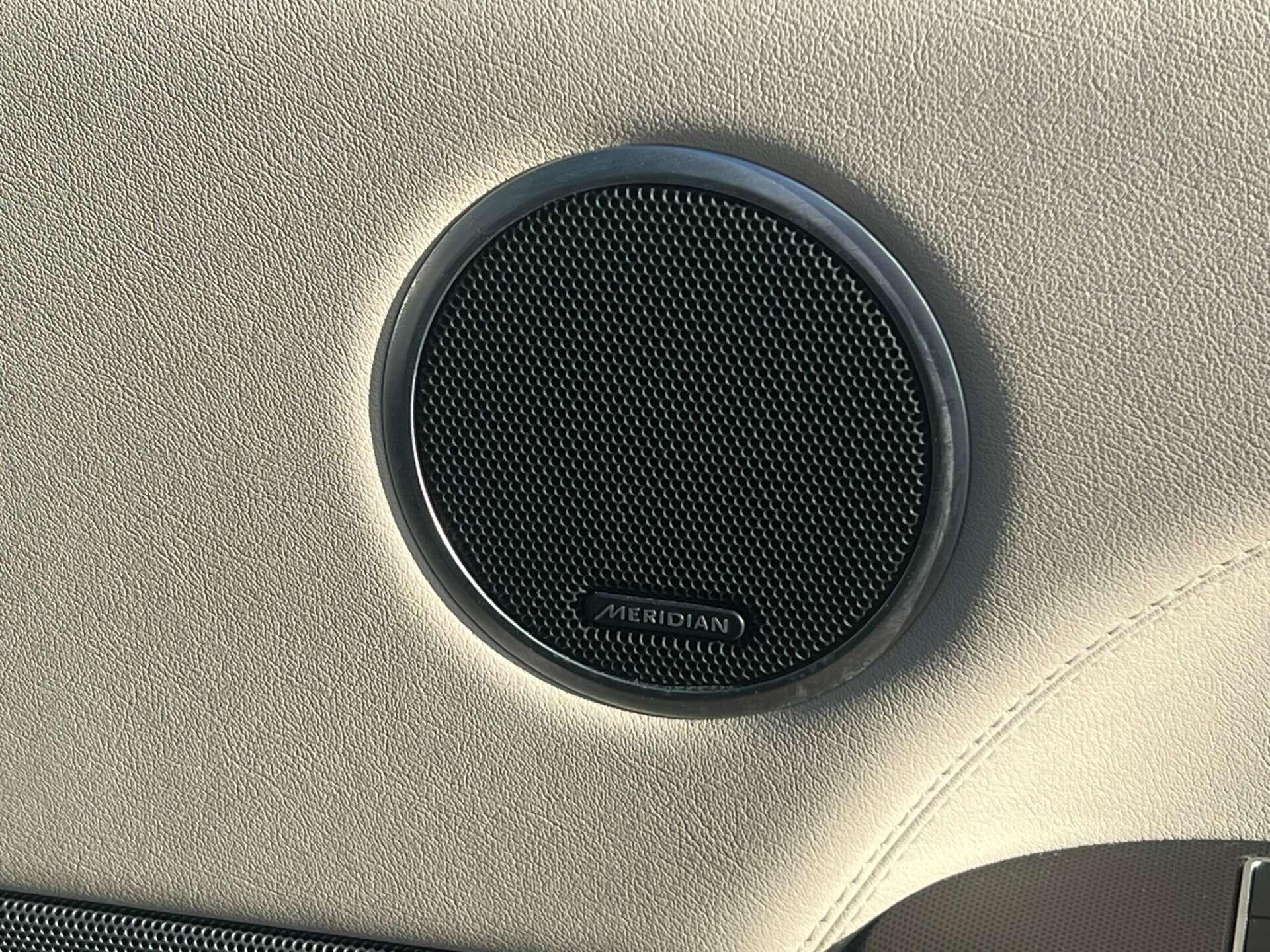 Land Rover Range Rover Sport view 14