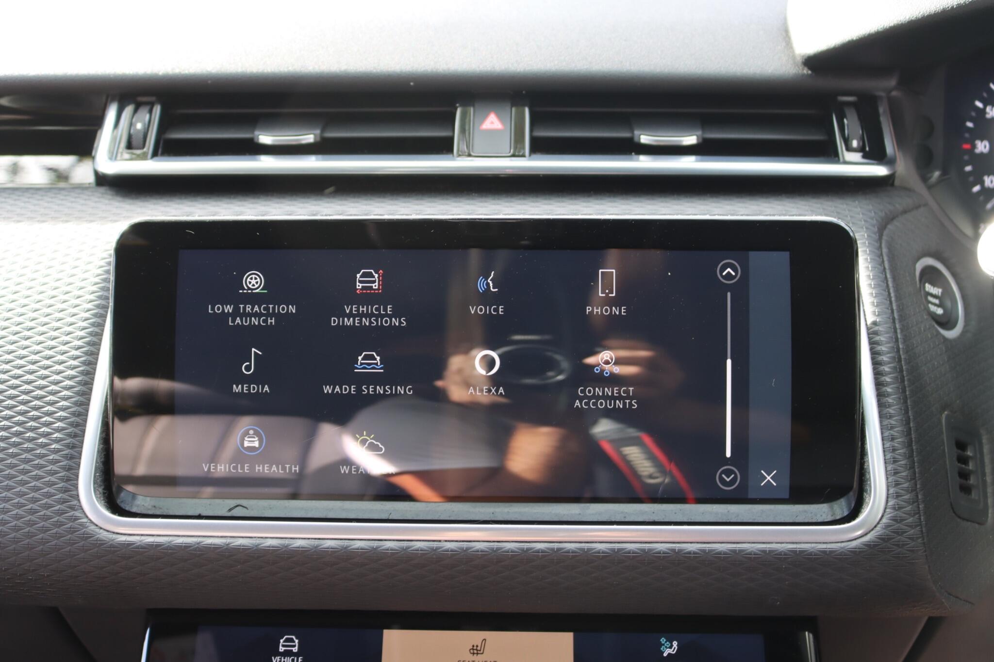 Land Rover Range Rover Velar view 64