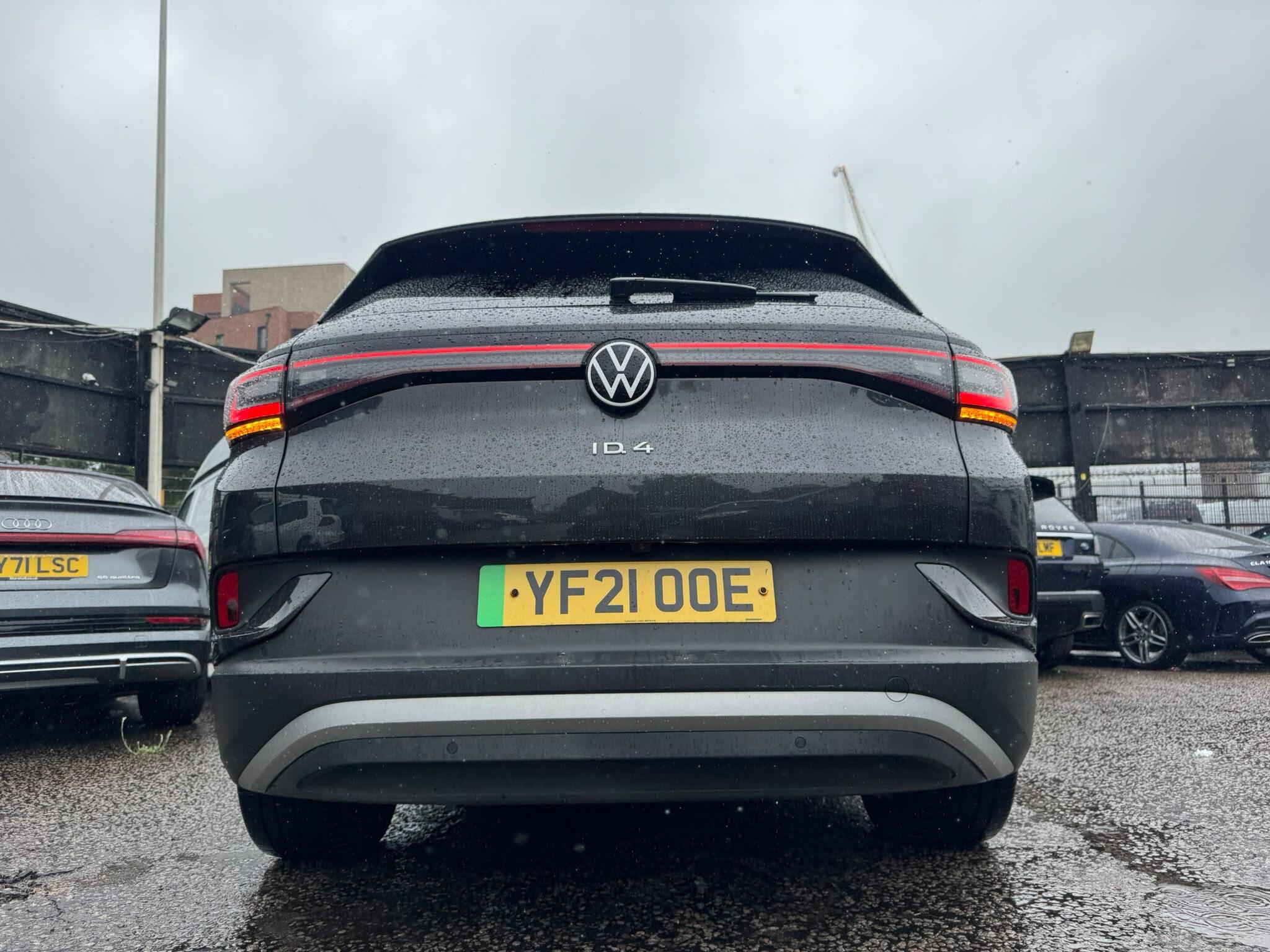 Volkswagen Id.4 view 10