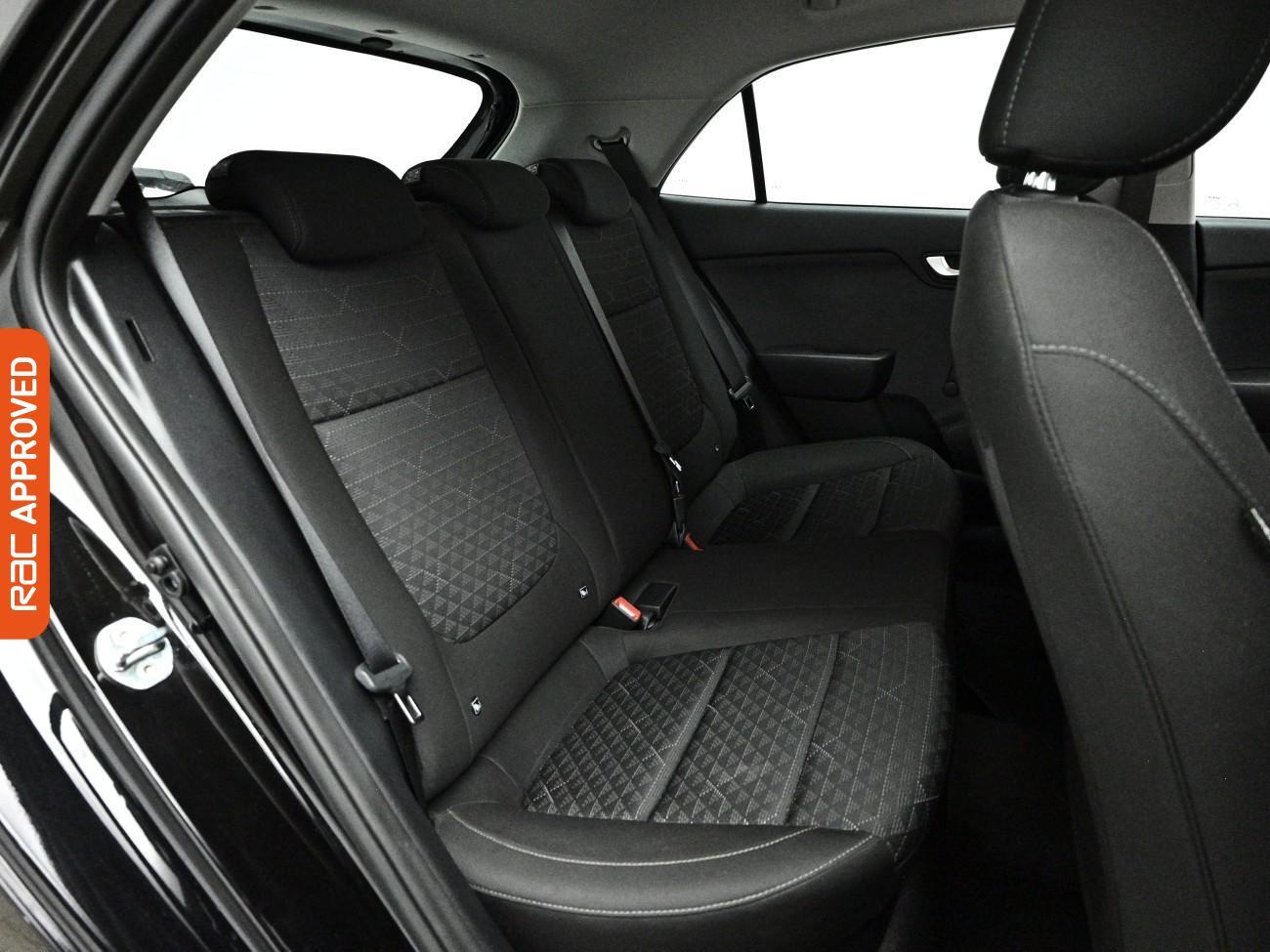 Kia Rio view 12