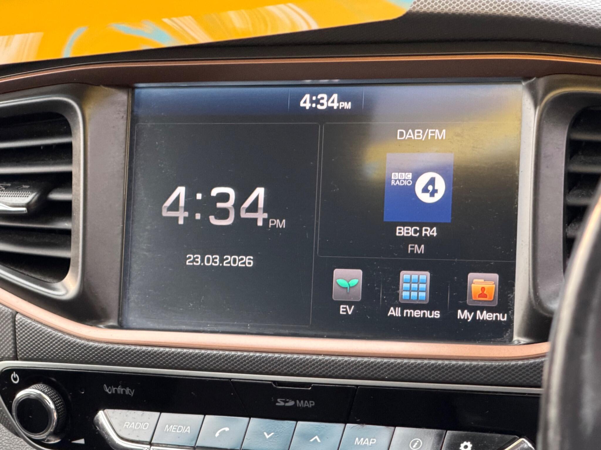 2018 Hyundai IONIQ 28kWh Premium Auto 5dr image 29