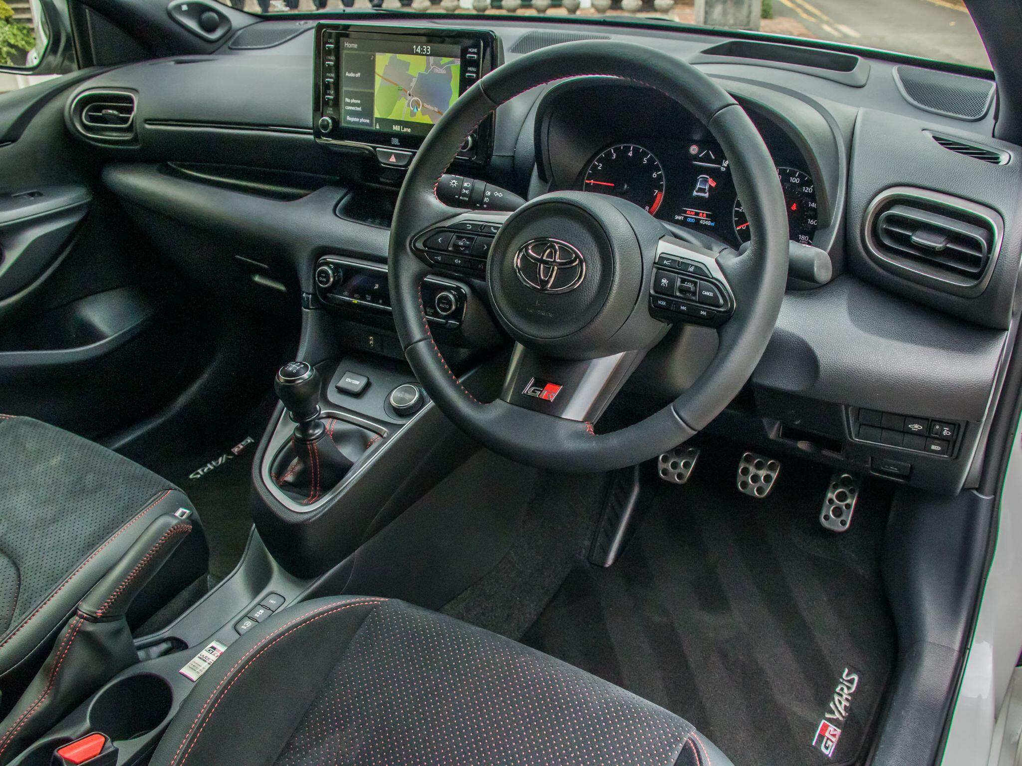 Toyota Yaris view 20
