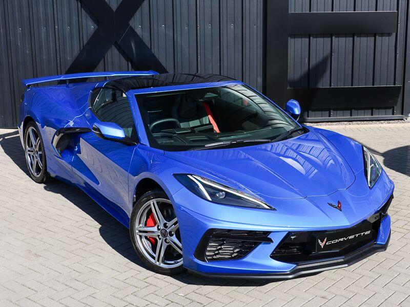 Chevrolet Corvette view 6
