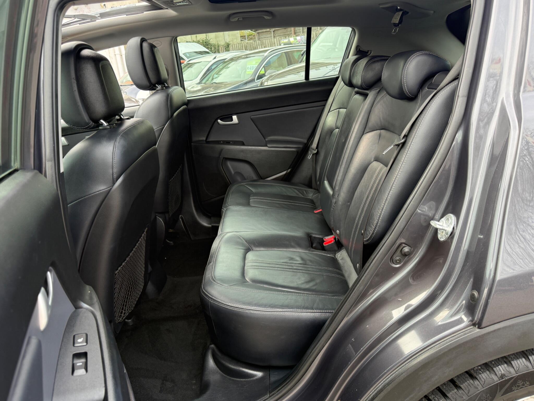 Kia Sportage - Image 61