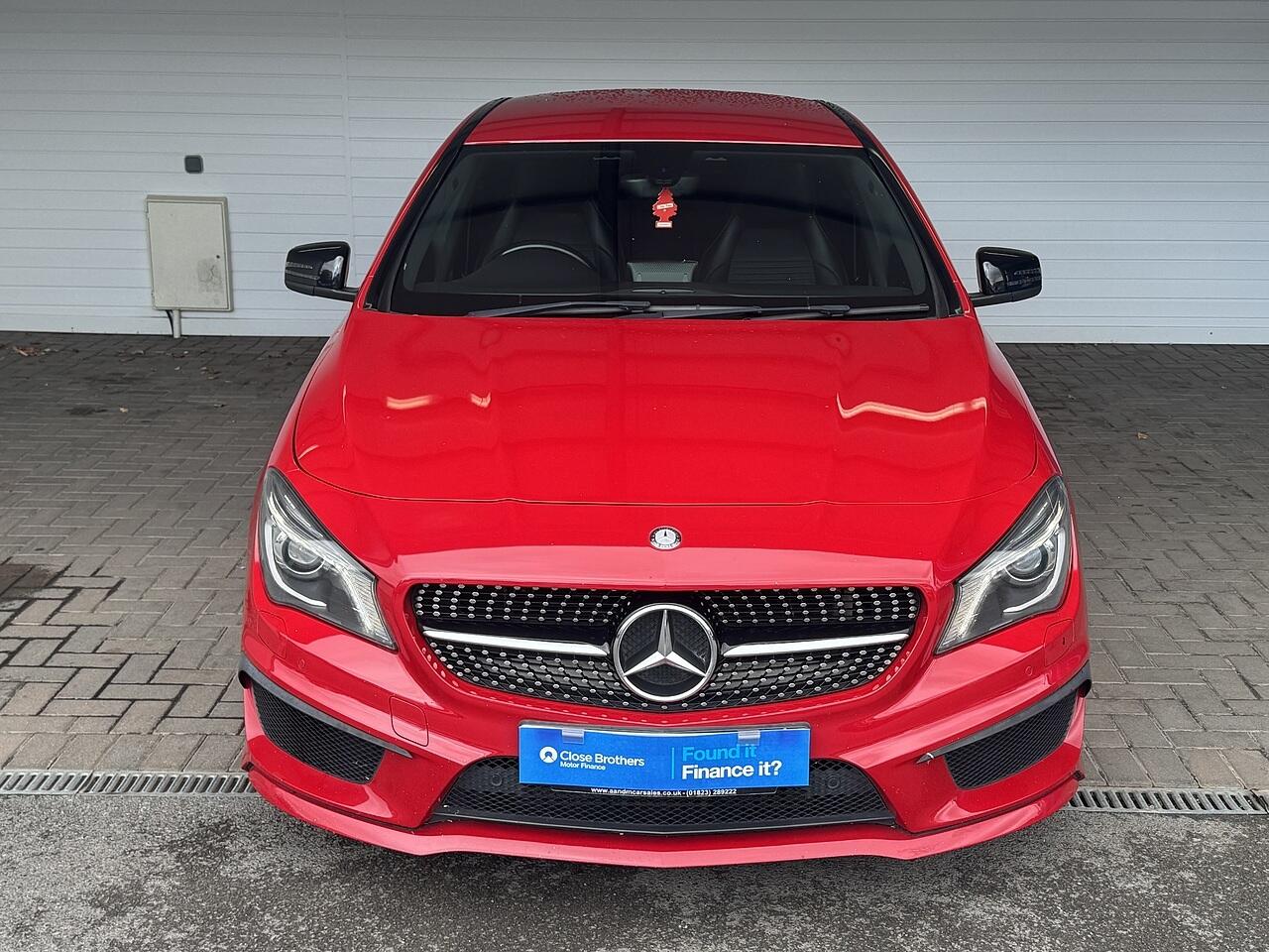 Mercedes-Benz Cla view 2