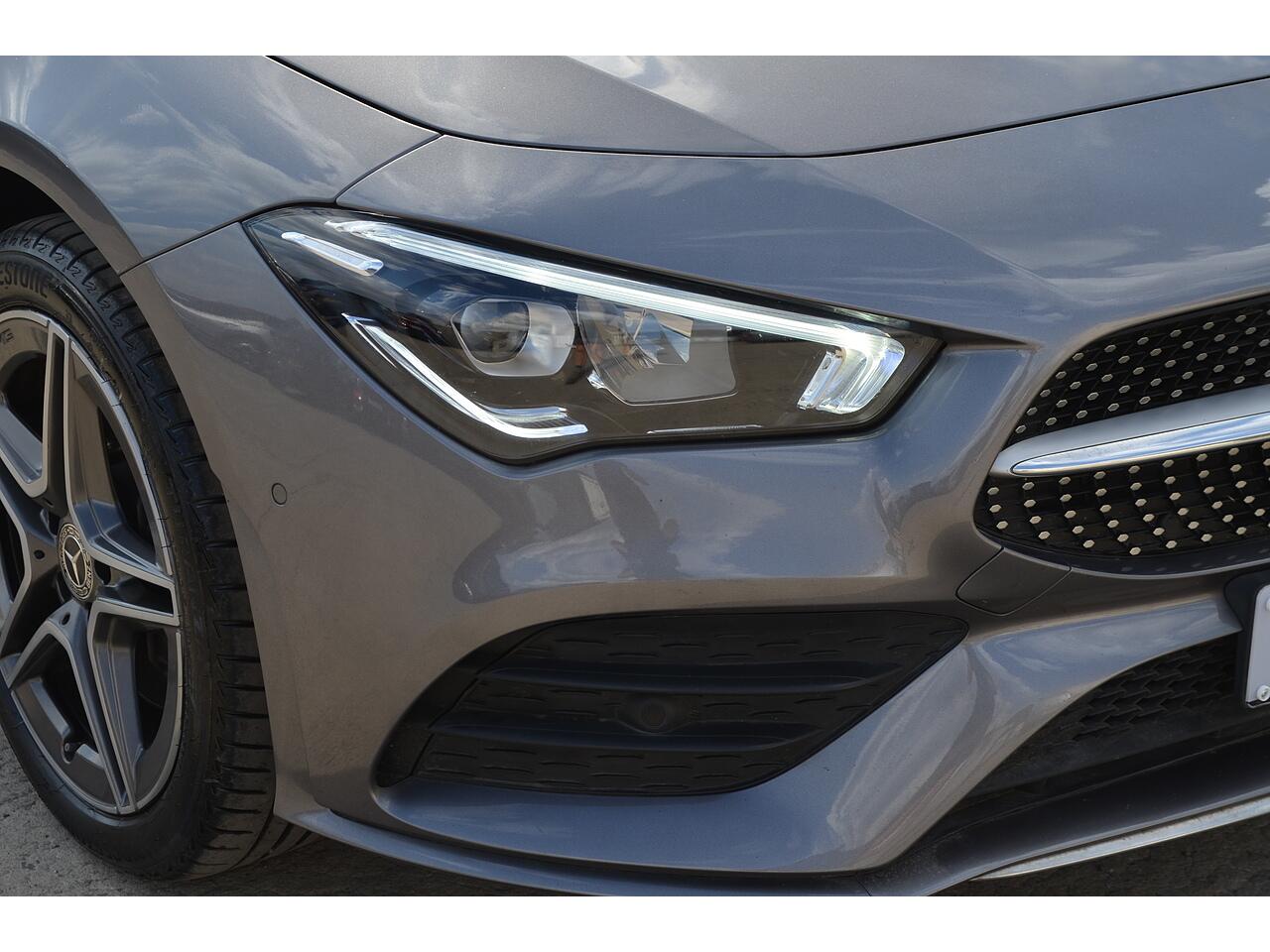 Mercedes-Benz Cla view 49