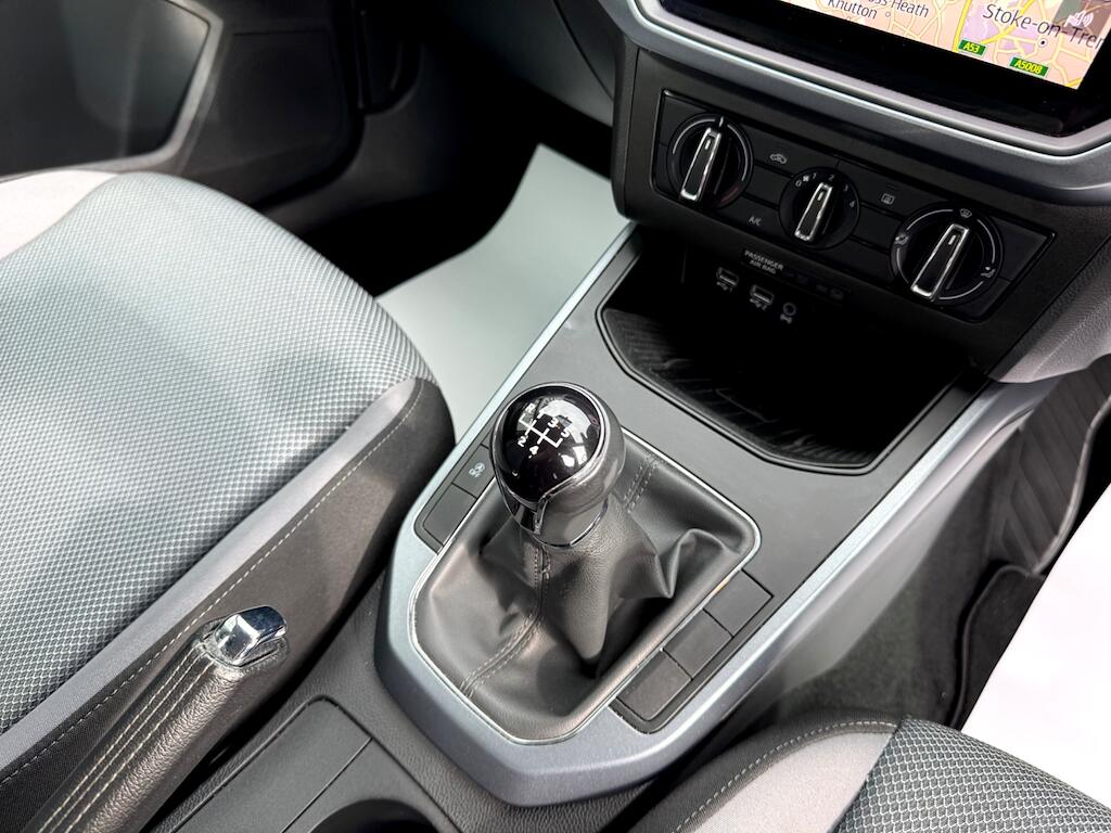 Seat Arona view 17