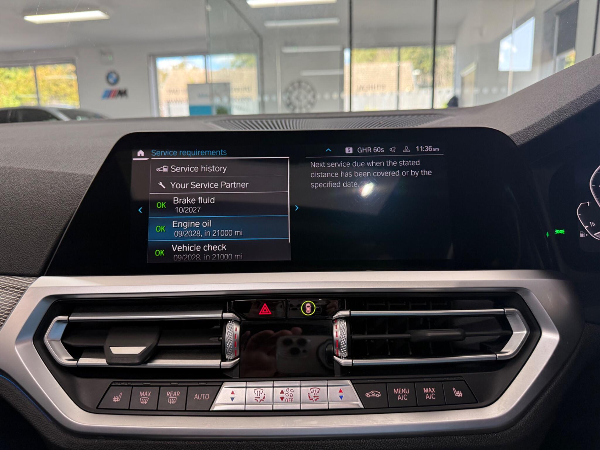 BMW 3 Series view 16