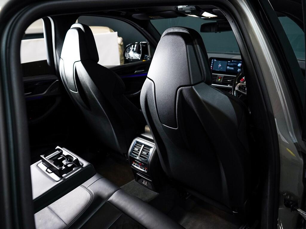 BMW X3 M view 40