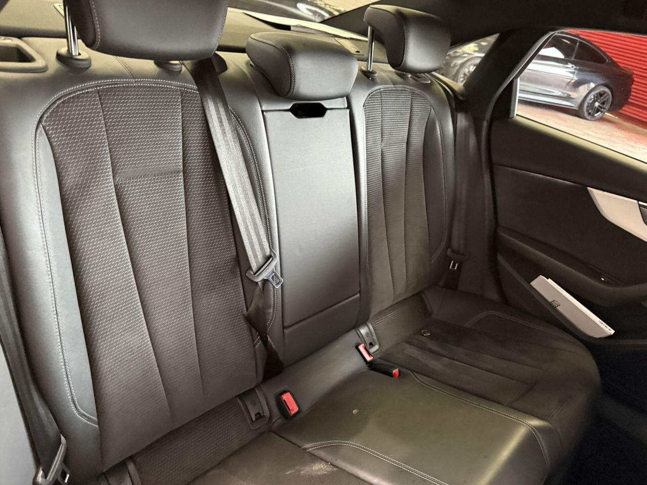 Audi A4 view 62