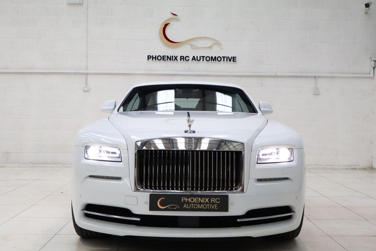 Rolls-Royce Wraith view 4