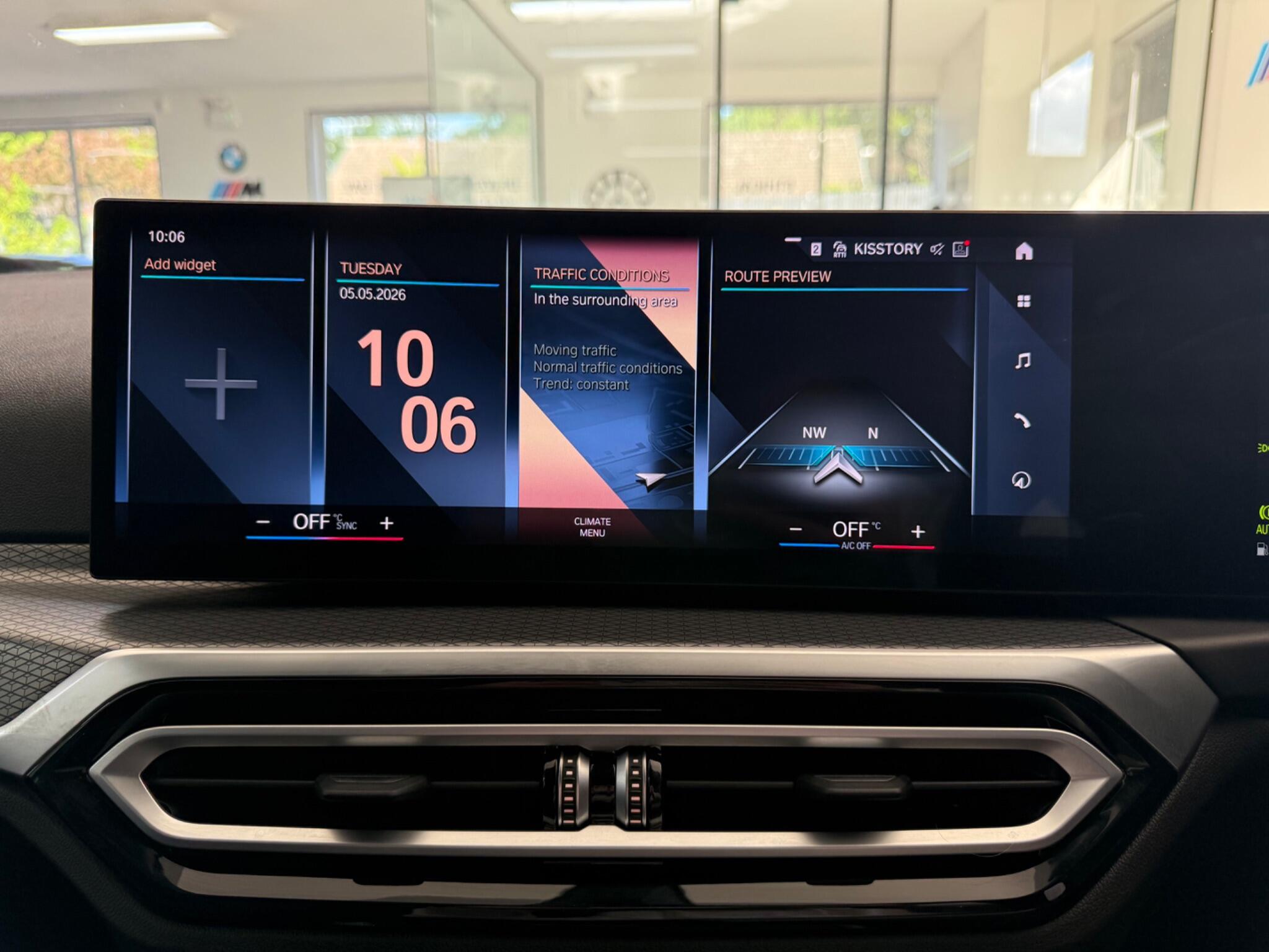 BMW 3 Series view 22