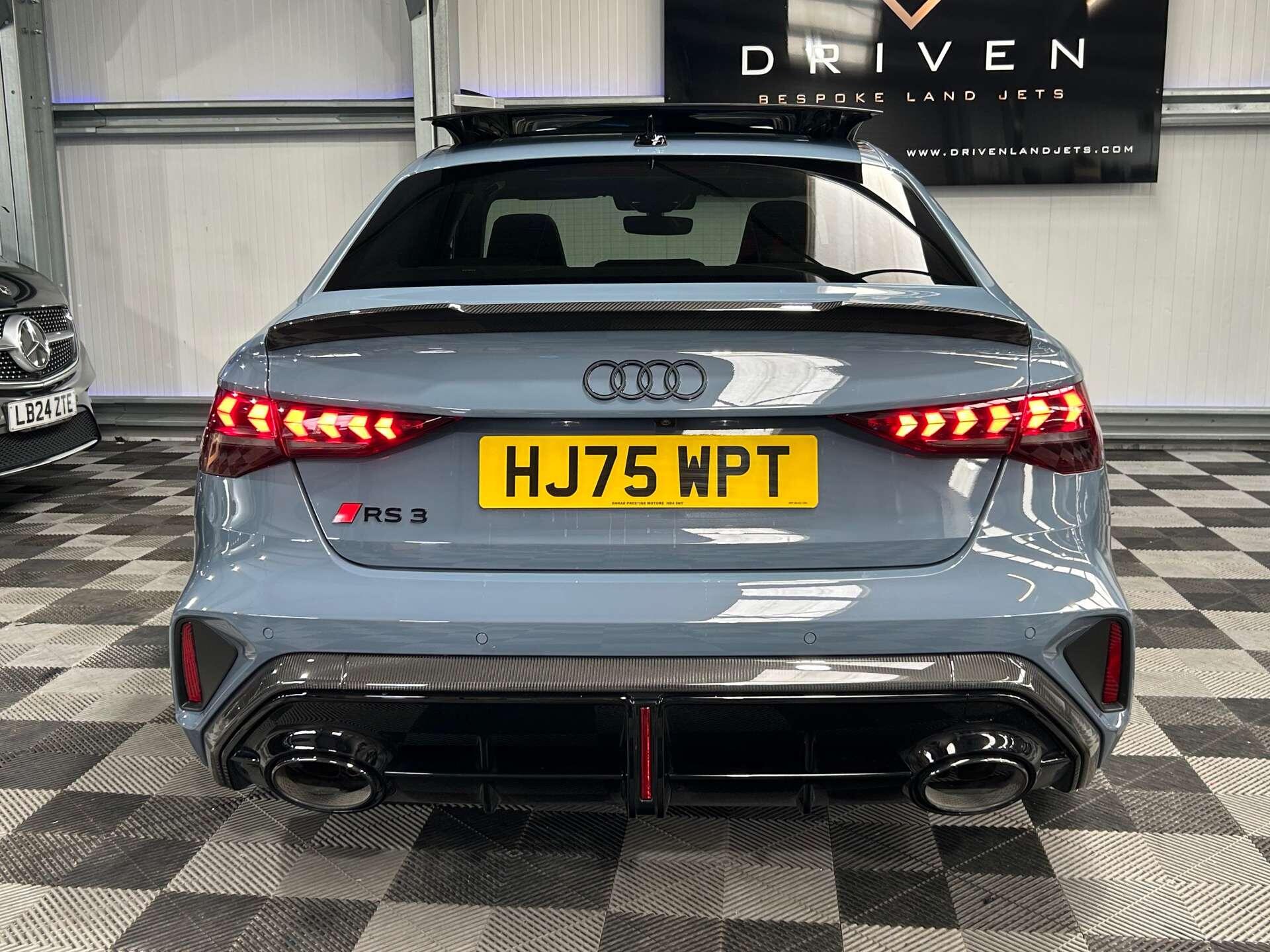 Audi RS3 view 13