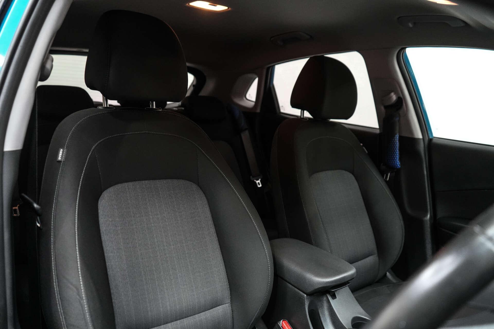 Hyundai Kona view 13