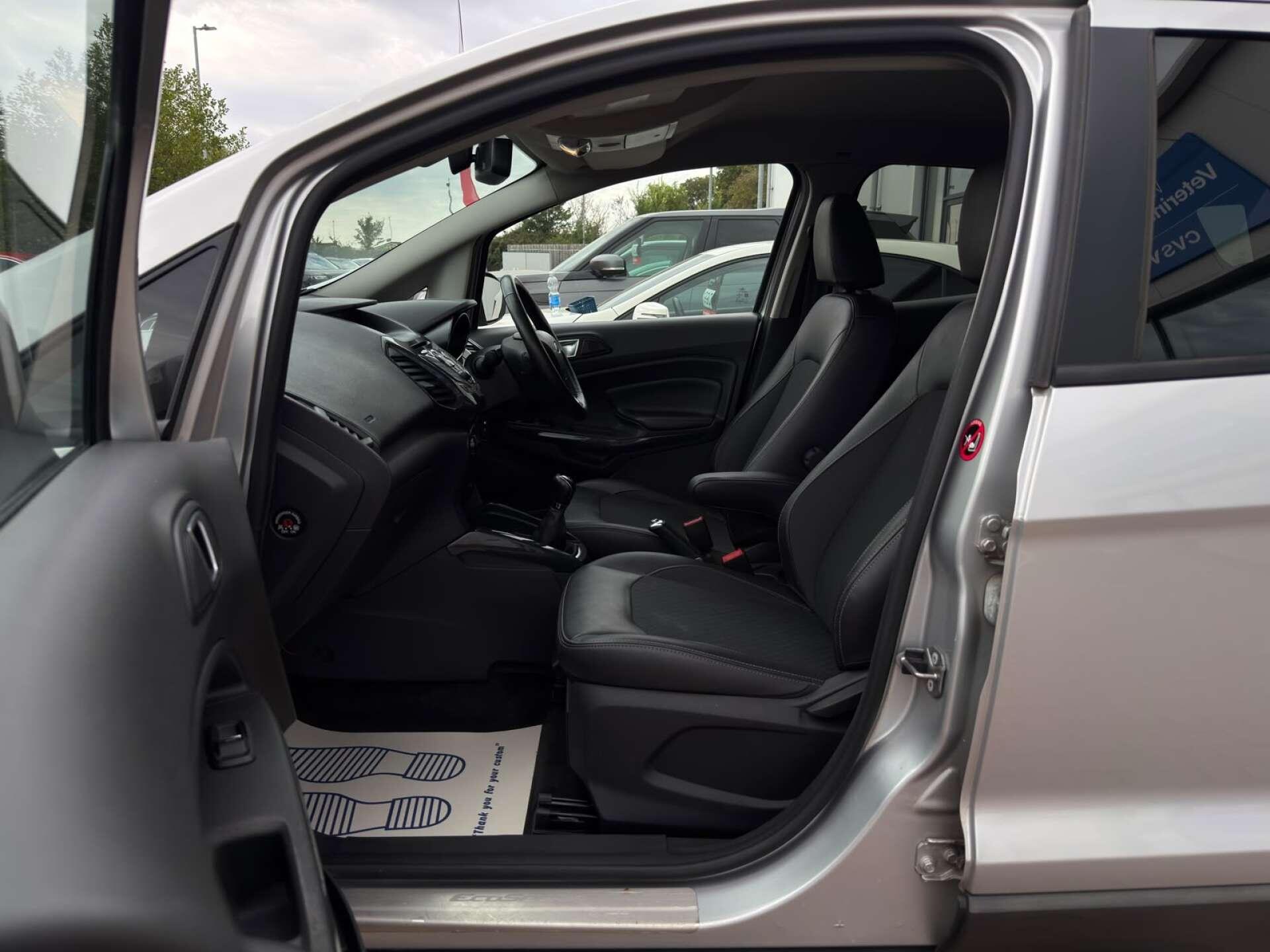 Ford Ecosport view 41