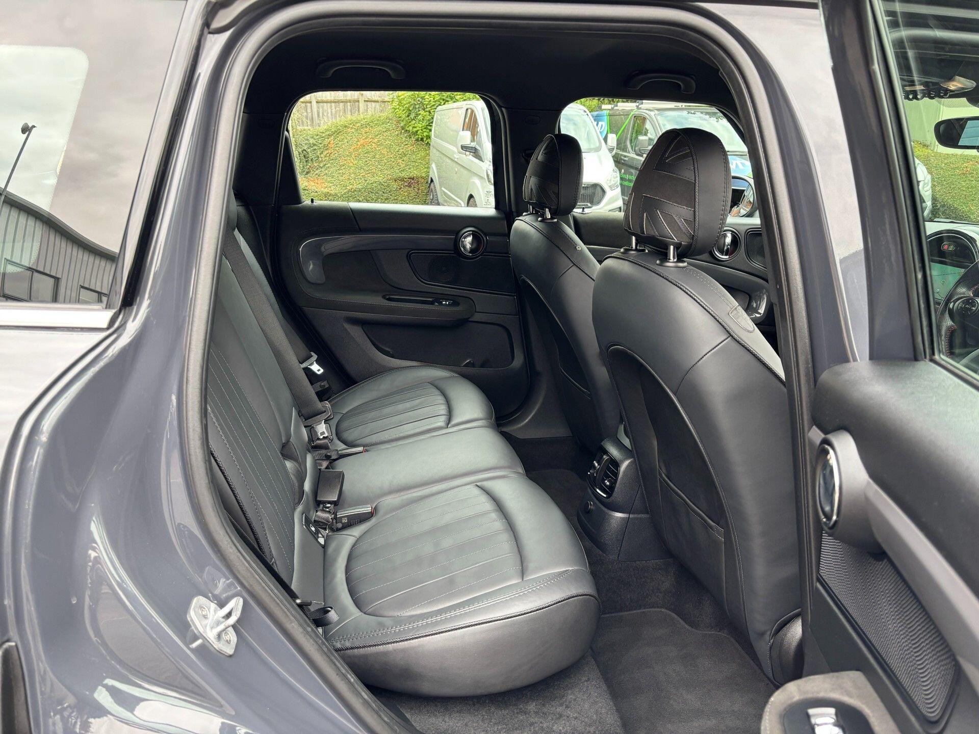 Mini Countryman view 7