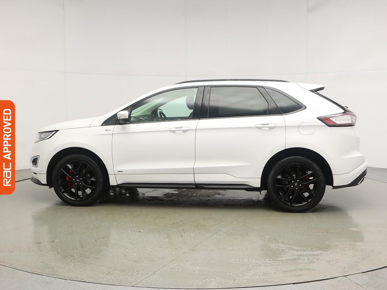 Ford Edge view 32