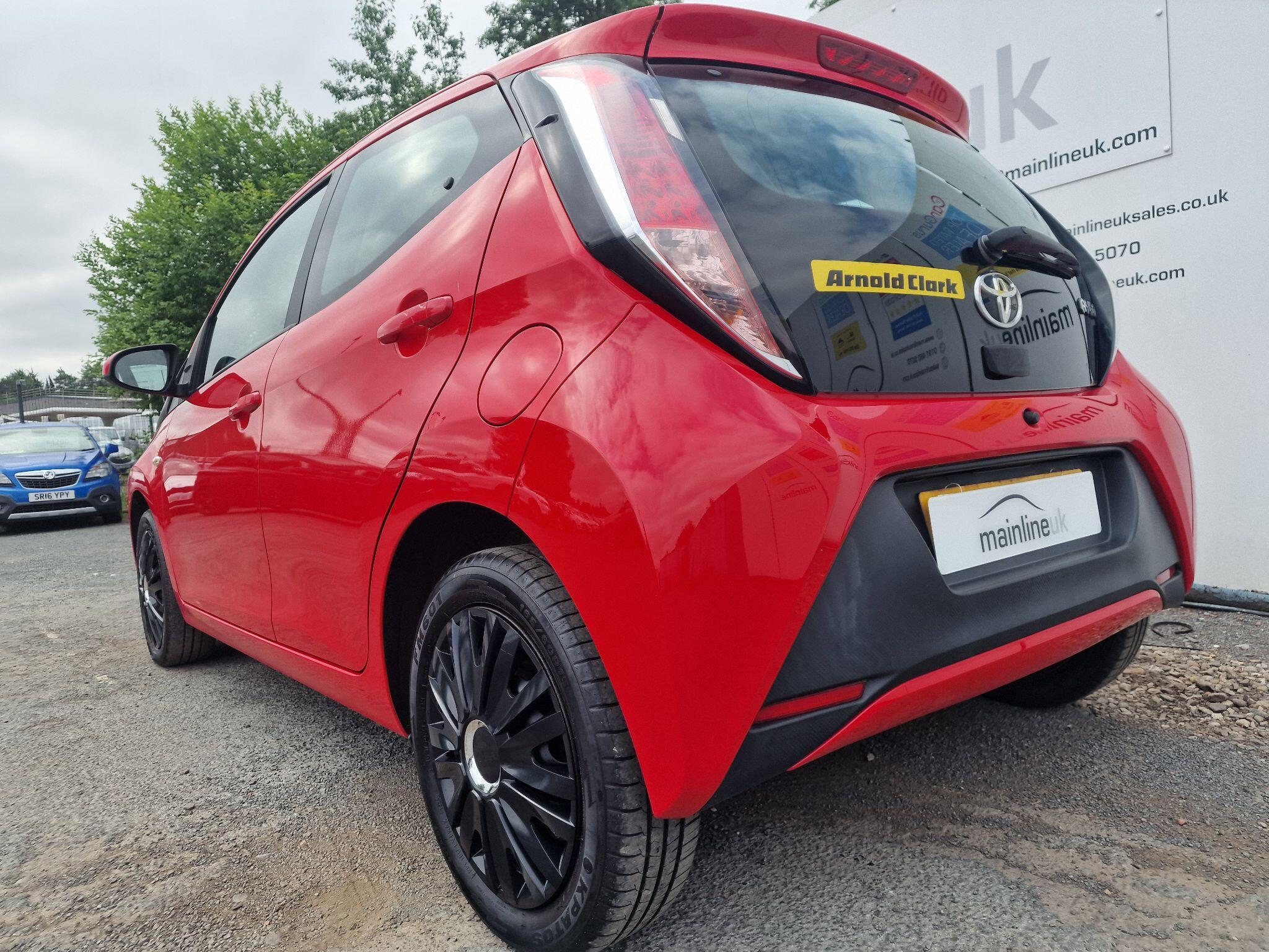 Toyota Aygo view 17