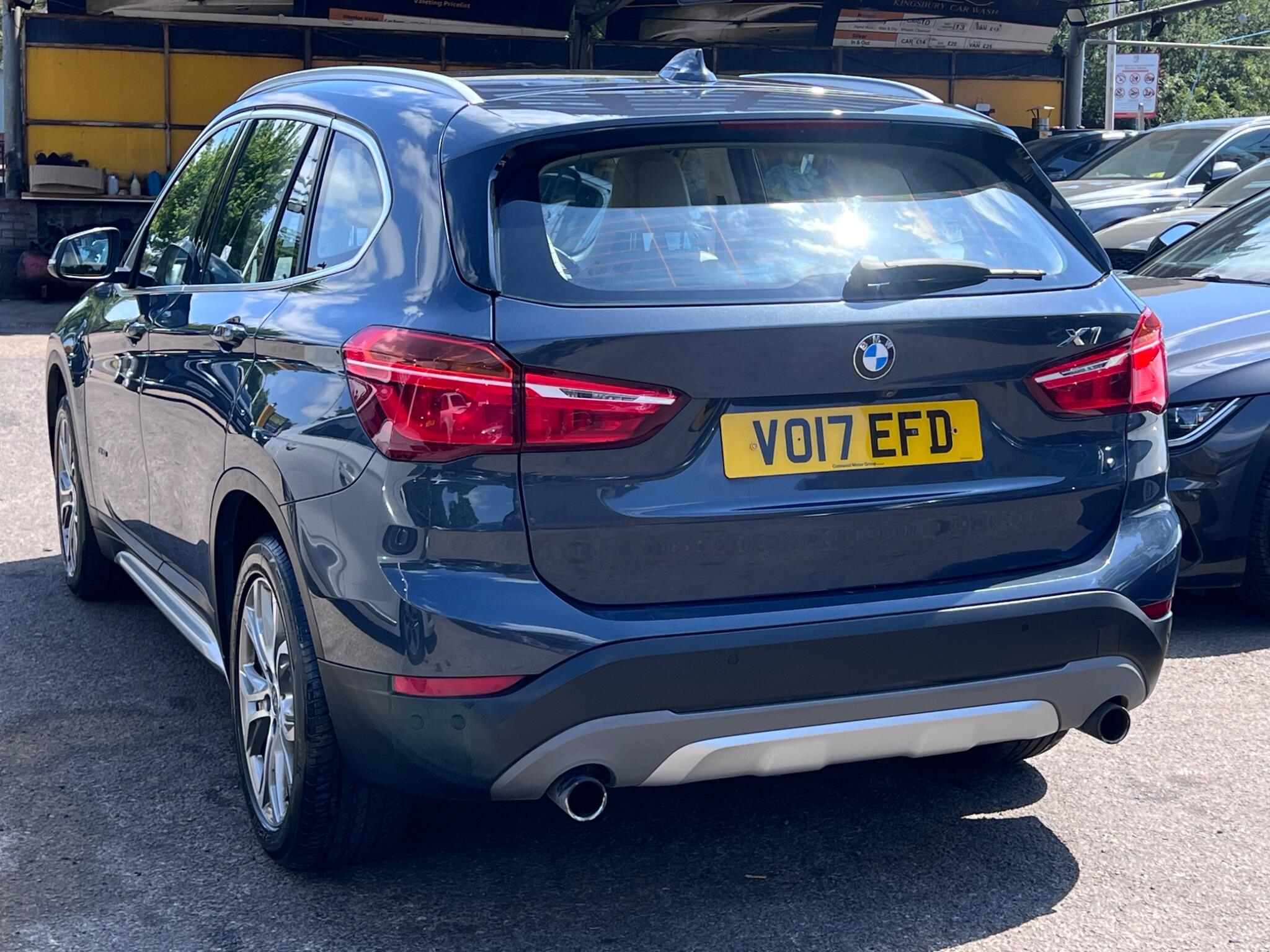 BMW X1 view 13