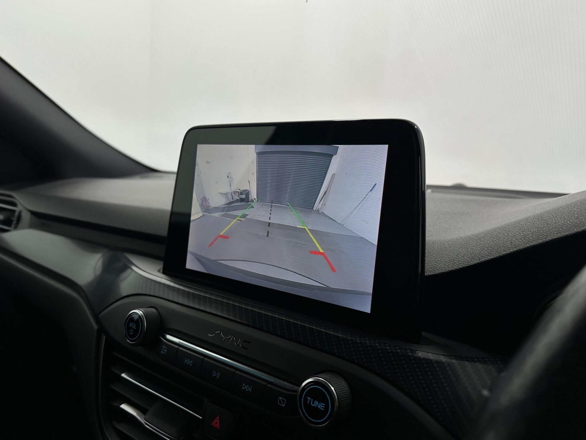 Ford Focus view 23