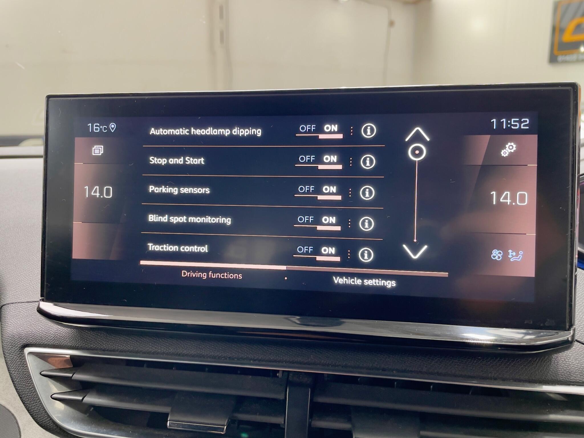 Peugeot 5008 view 68