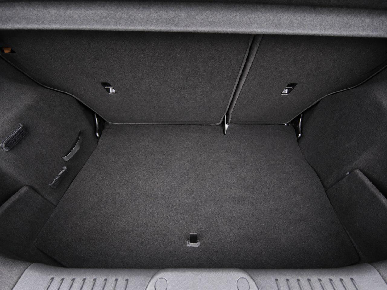 Ford Fiesta view 9